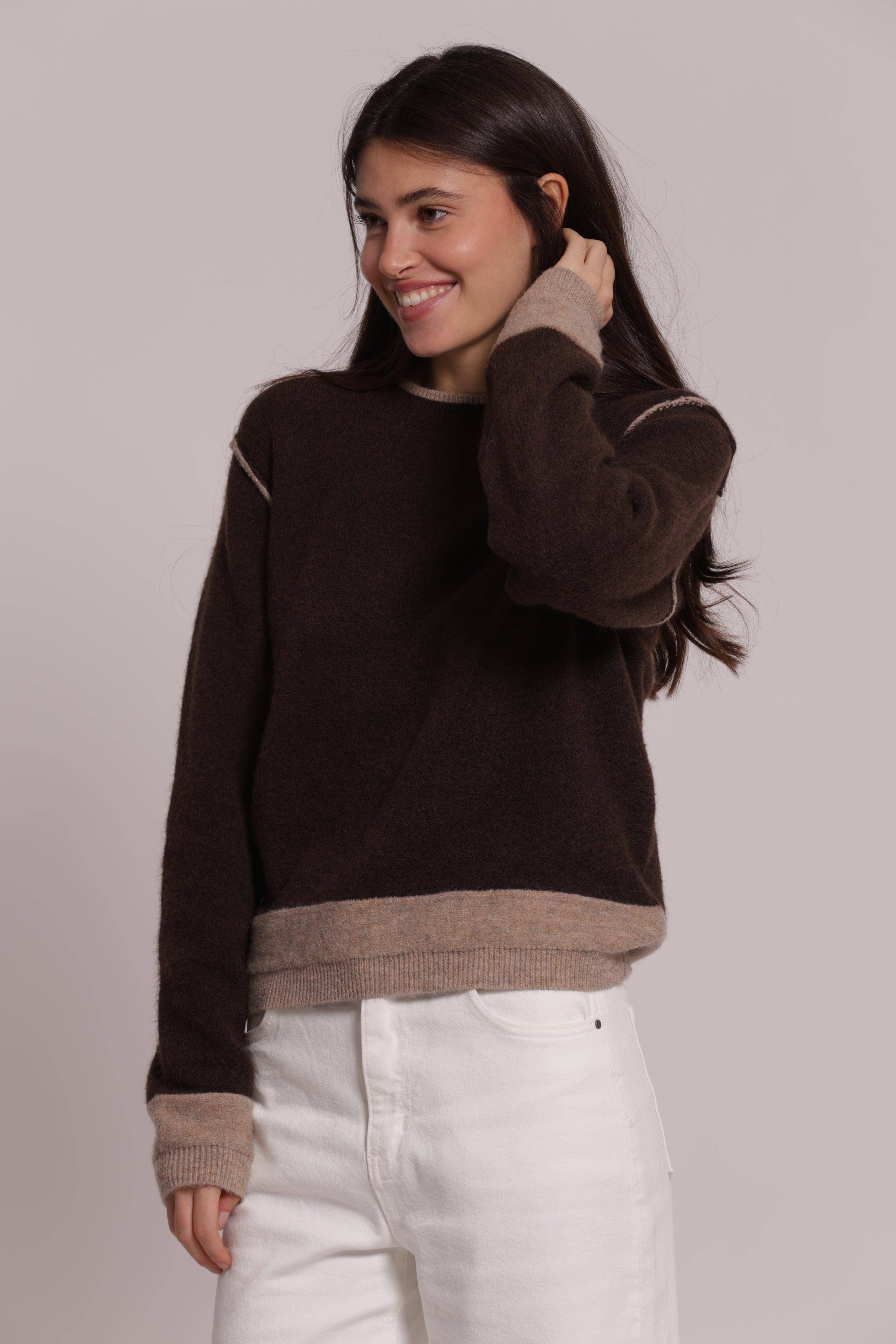 Mimi Mua Maglia Scollo Tondo Contrasti Moro