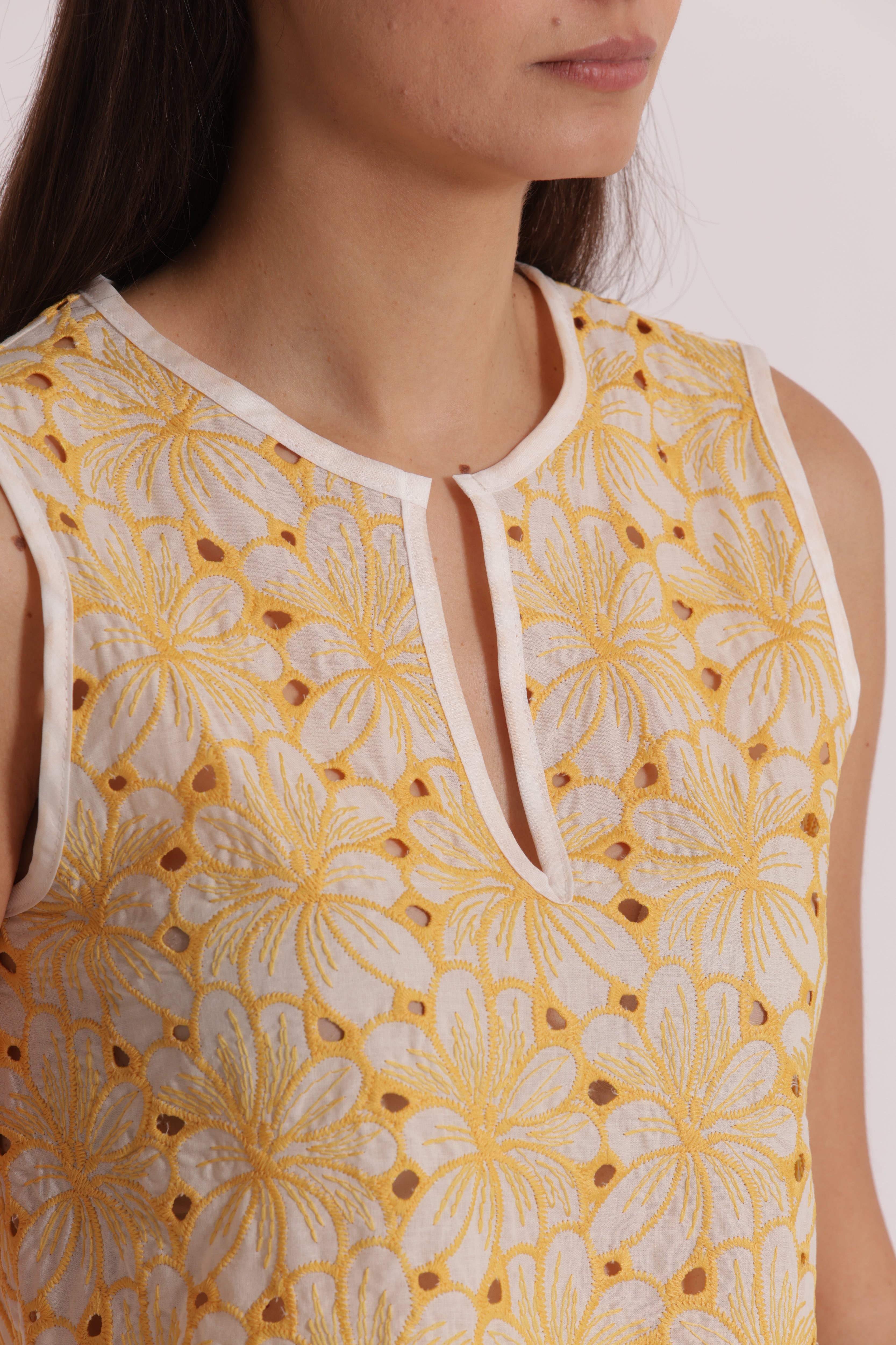 Mimi Mua Top Cropped Sangallo Panna Ocra