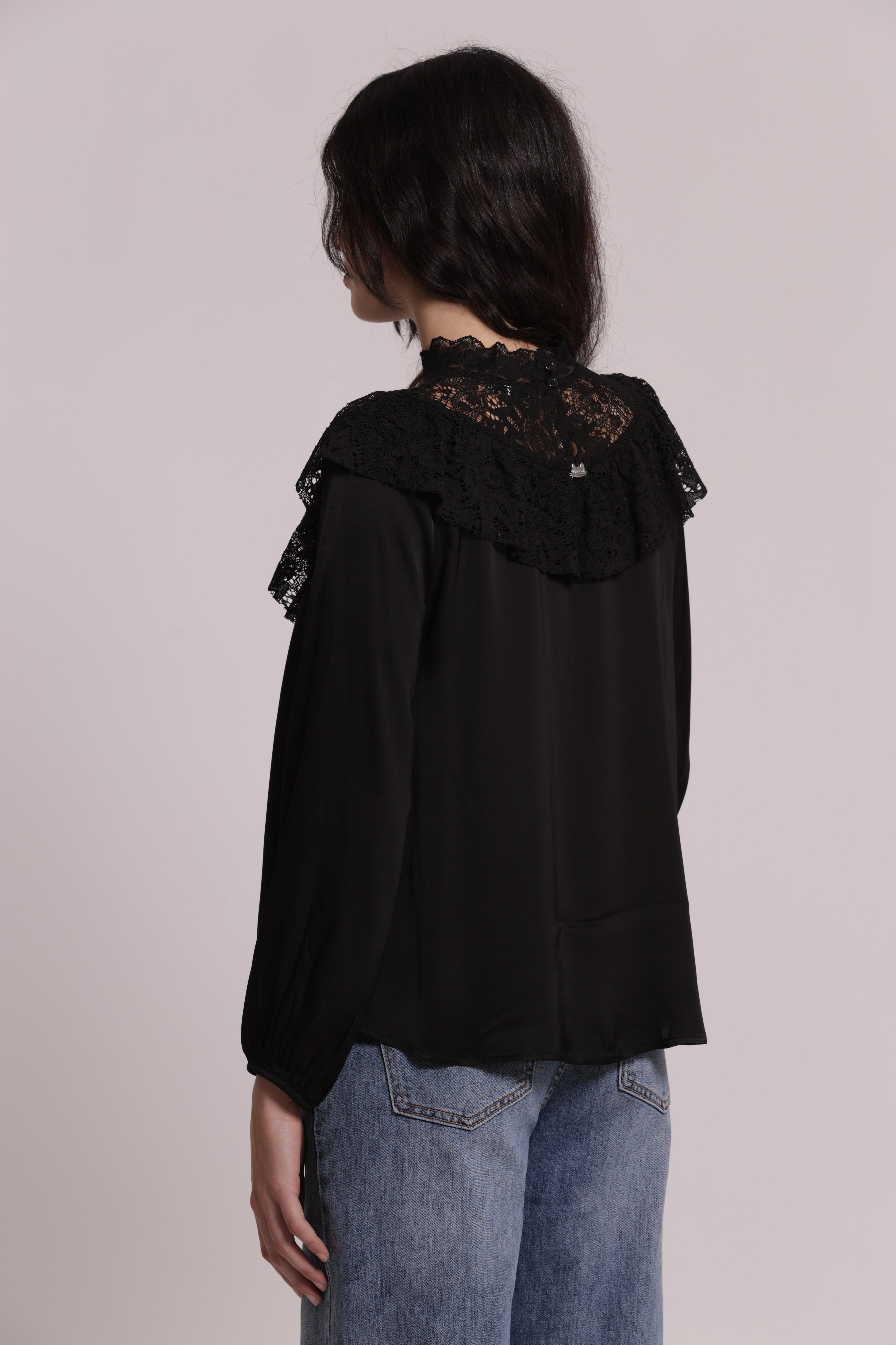 Mimi Mua Blusa in Raso di Viscosa con Dettaglio Pizzo nero