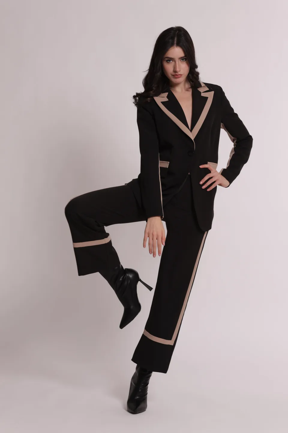 Mimi Mua pantalone bicolor tessuto tecnico nero beige