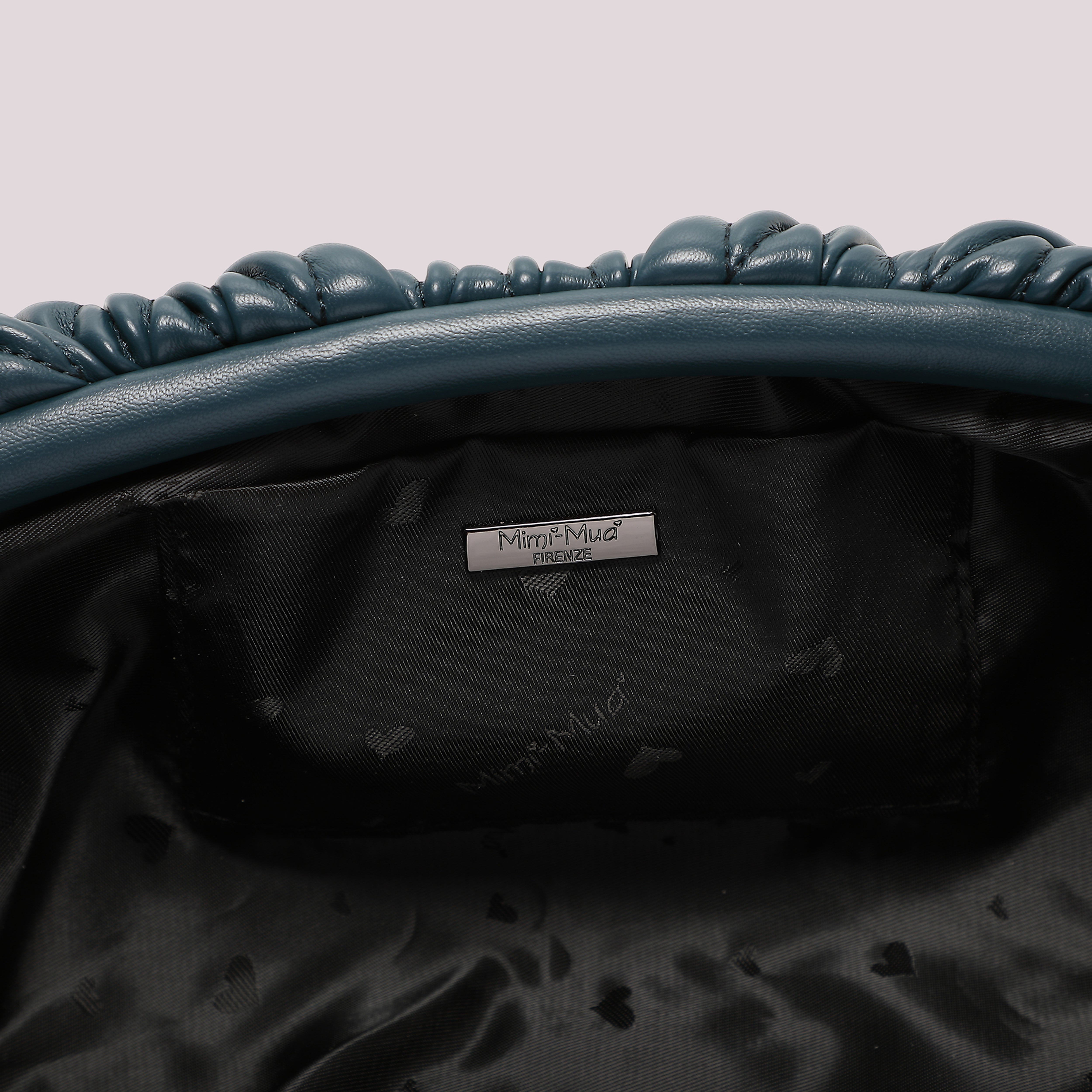 Mimi Mua Clutch Trapuntata Morbida Nero