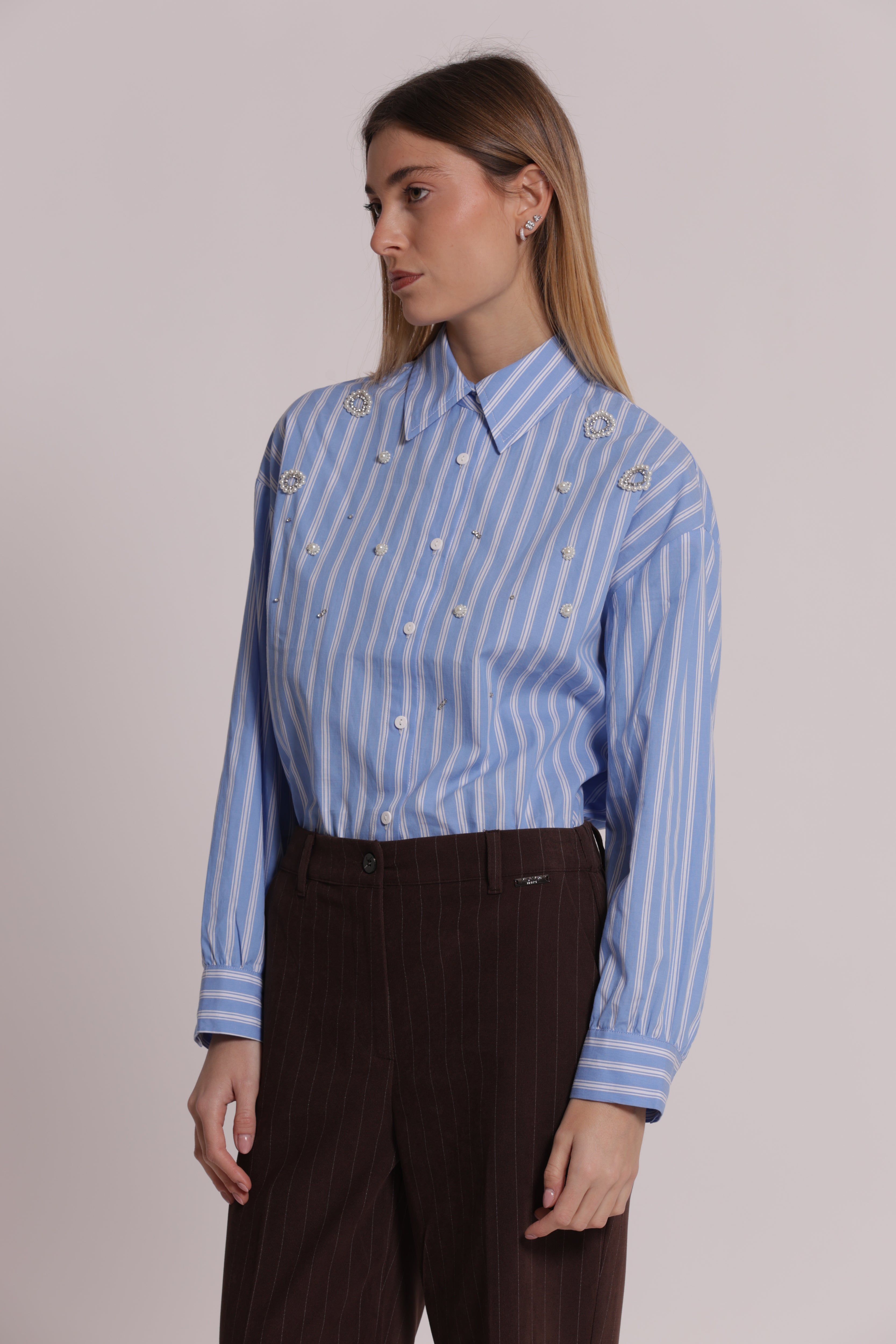 Mimi Mua camicia righe applicazioni azzurro