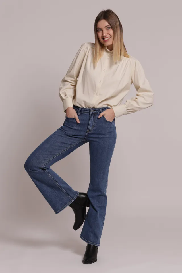 Mimi Mua jeans flare ricamo ondulato blu medio