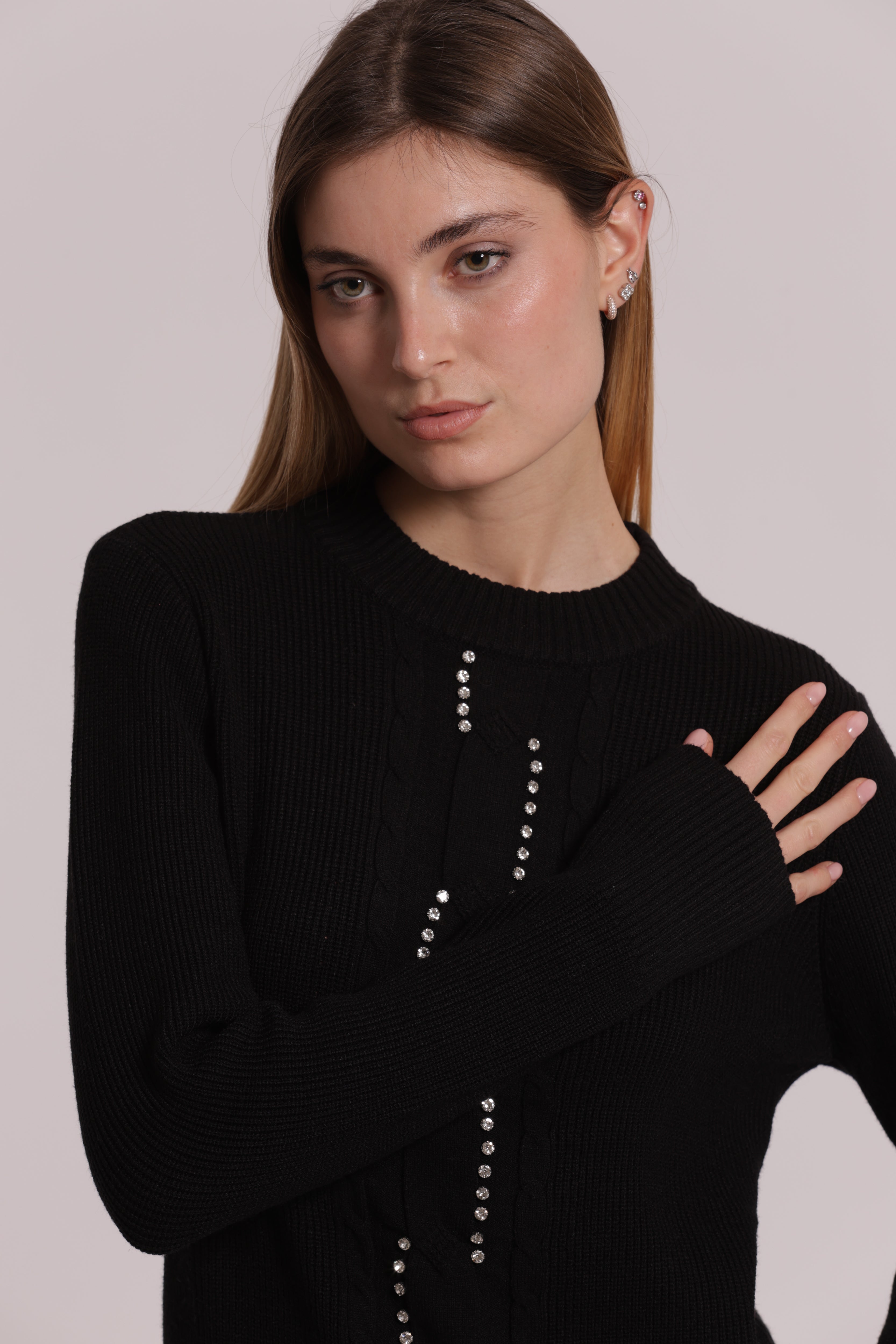 Mimi Mua Maglia Scollo Tondo Treccia maglia nera