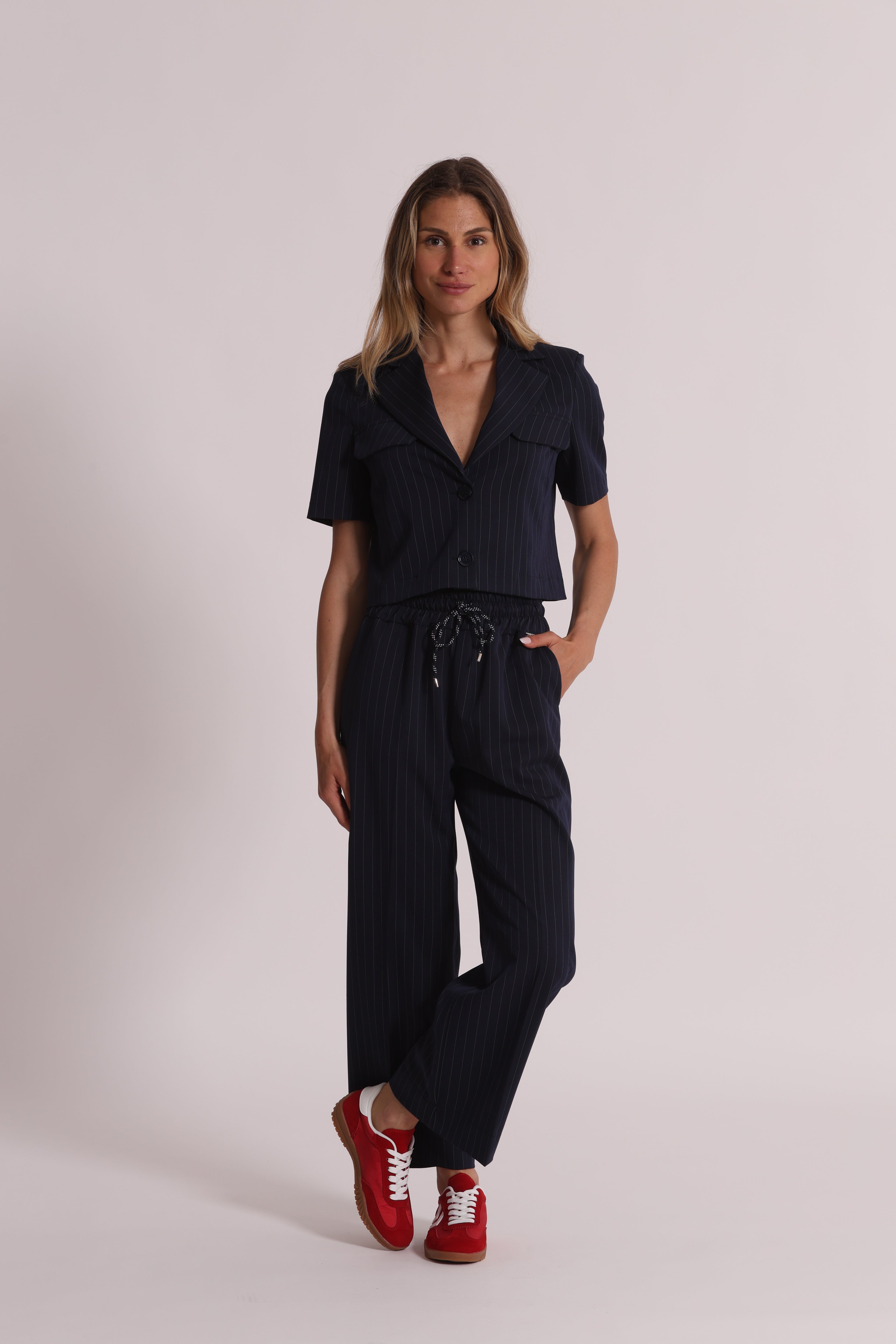 Mimi Mua Giacca Cropped Maniche Corte Gessata Latte sartoriale