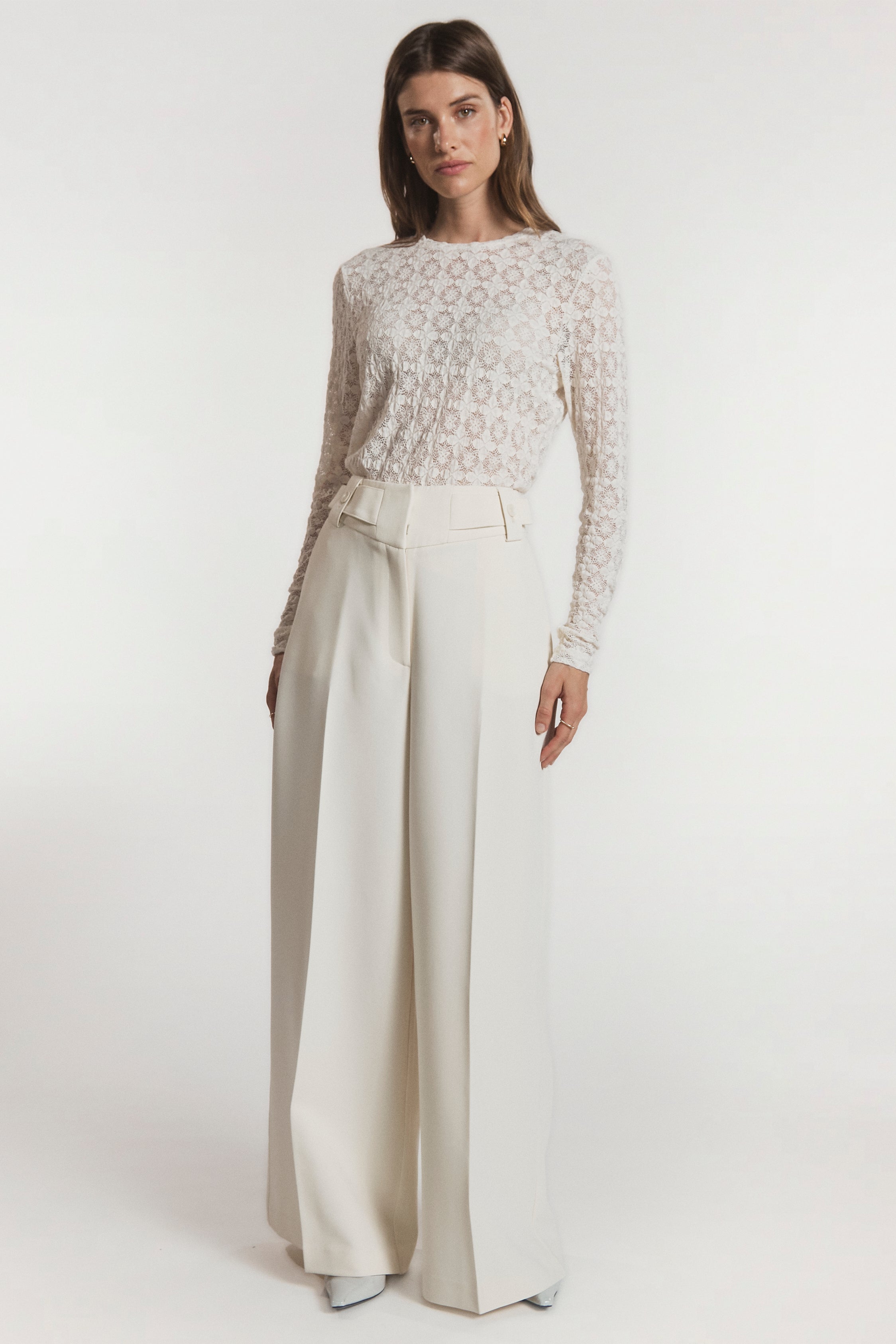 Aaiko Mason Top crema pizzo floreale maniche lunghe