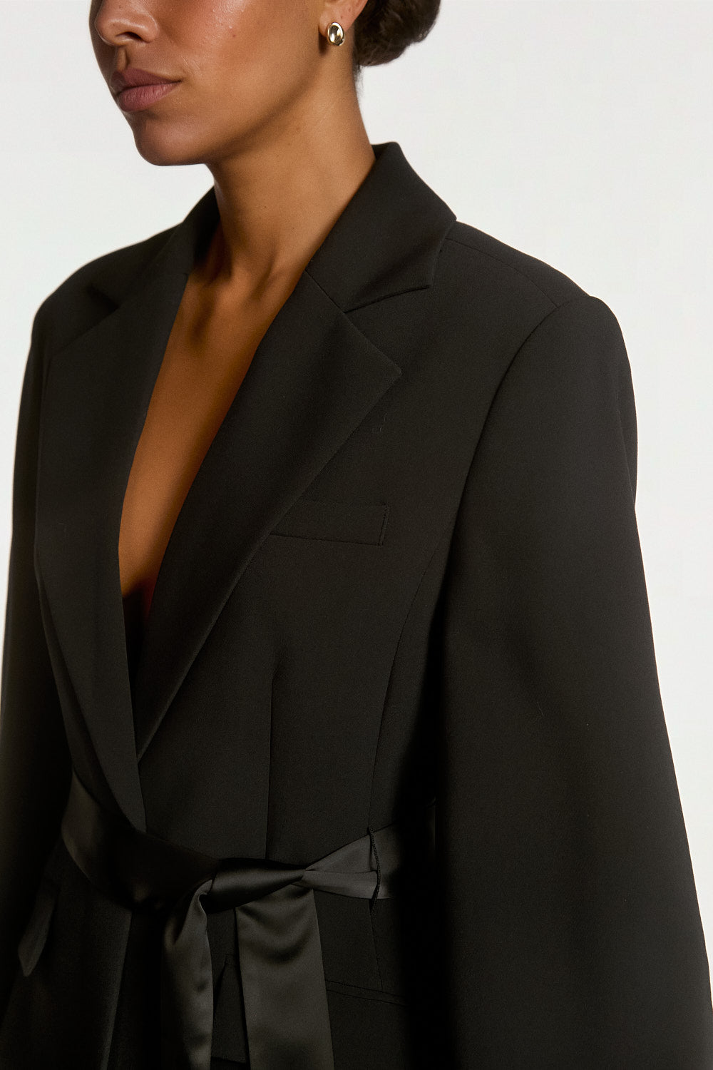 Aaiko Camille blazer nero cintura satin