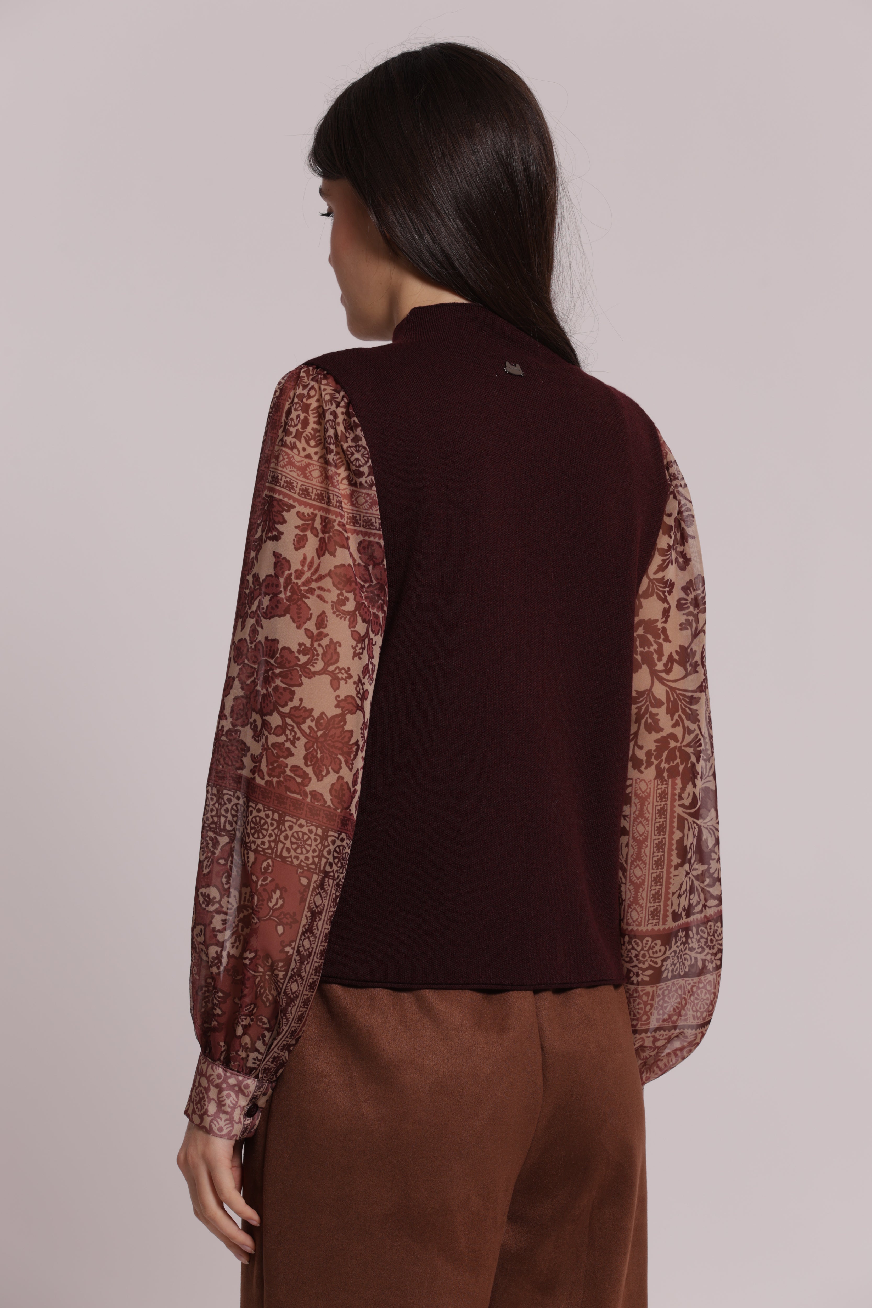 Mimi Mua Maglia Cardigan Smanicato Nera