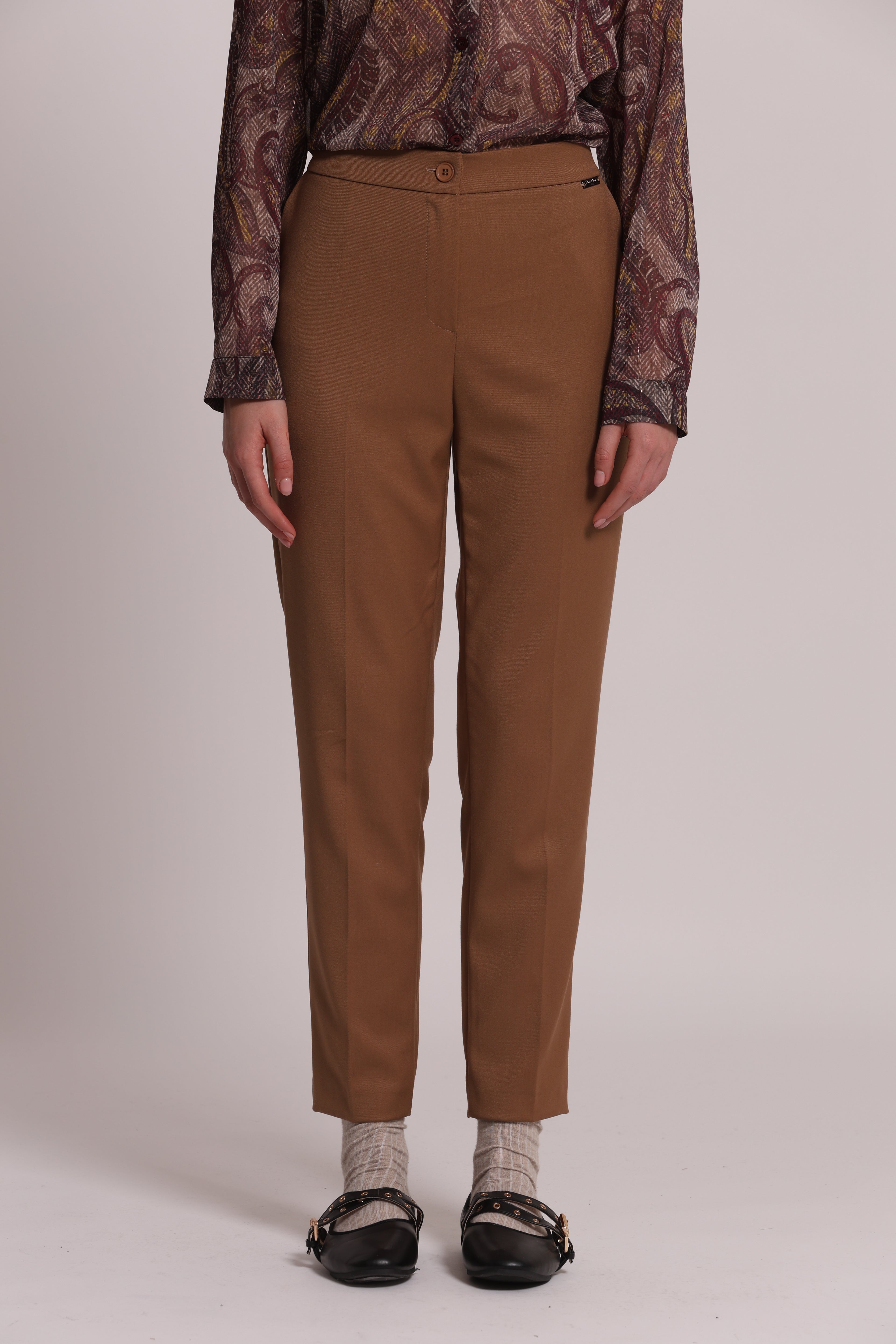 Mimi Mua pantalone sigaretta elastico dietro vanz pantaloni nero S