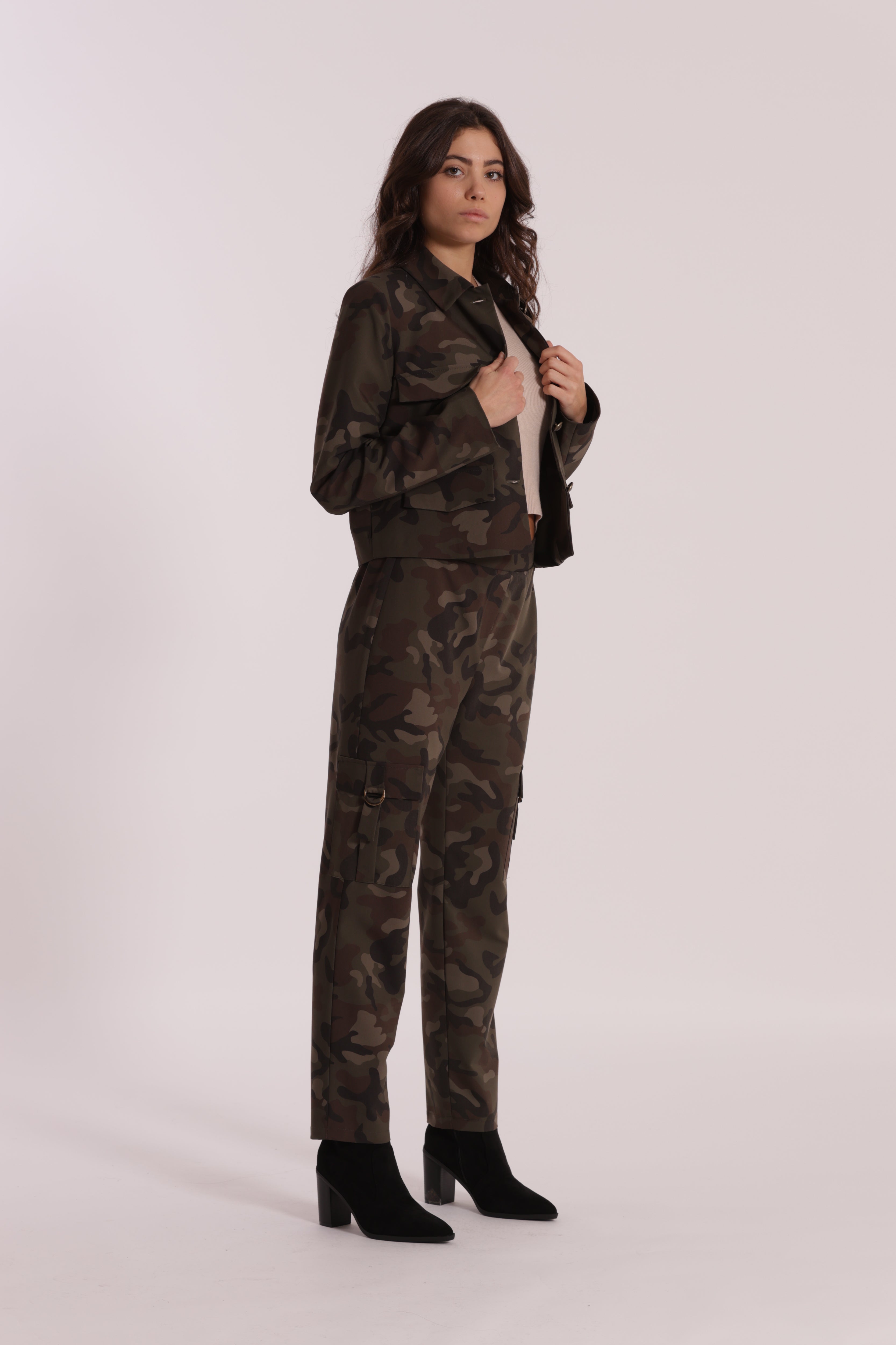 Mimi Mua Camouflage pantalone verde militare