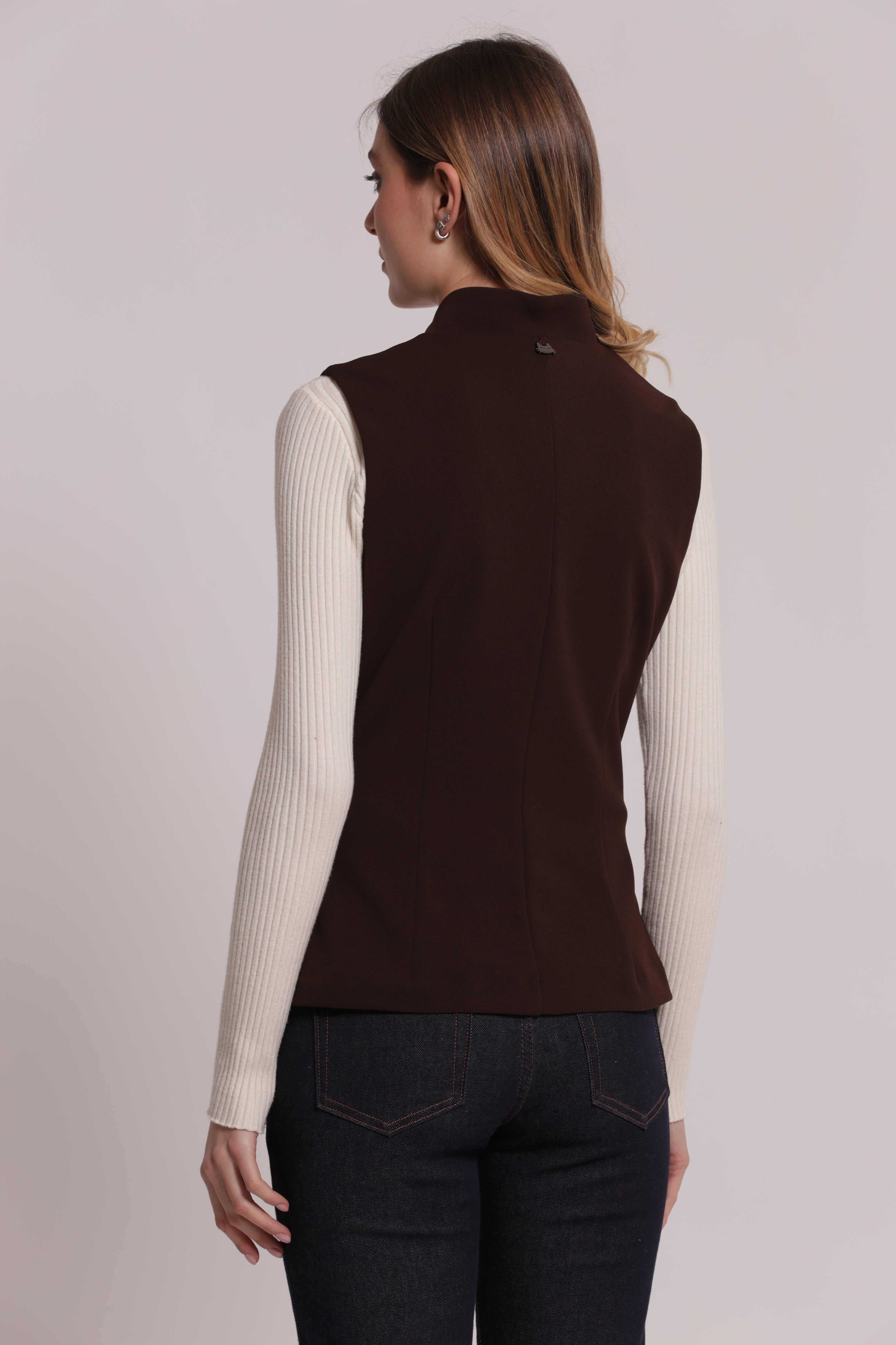 Mimi Mua Scuba Crepe gilet nero