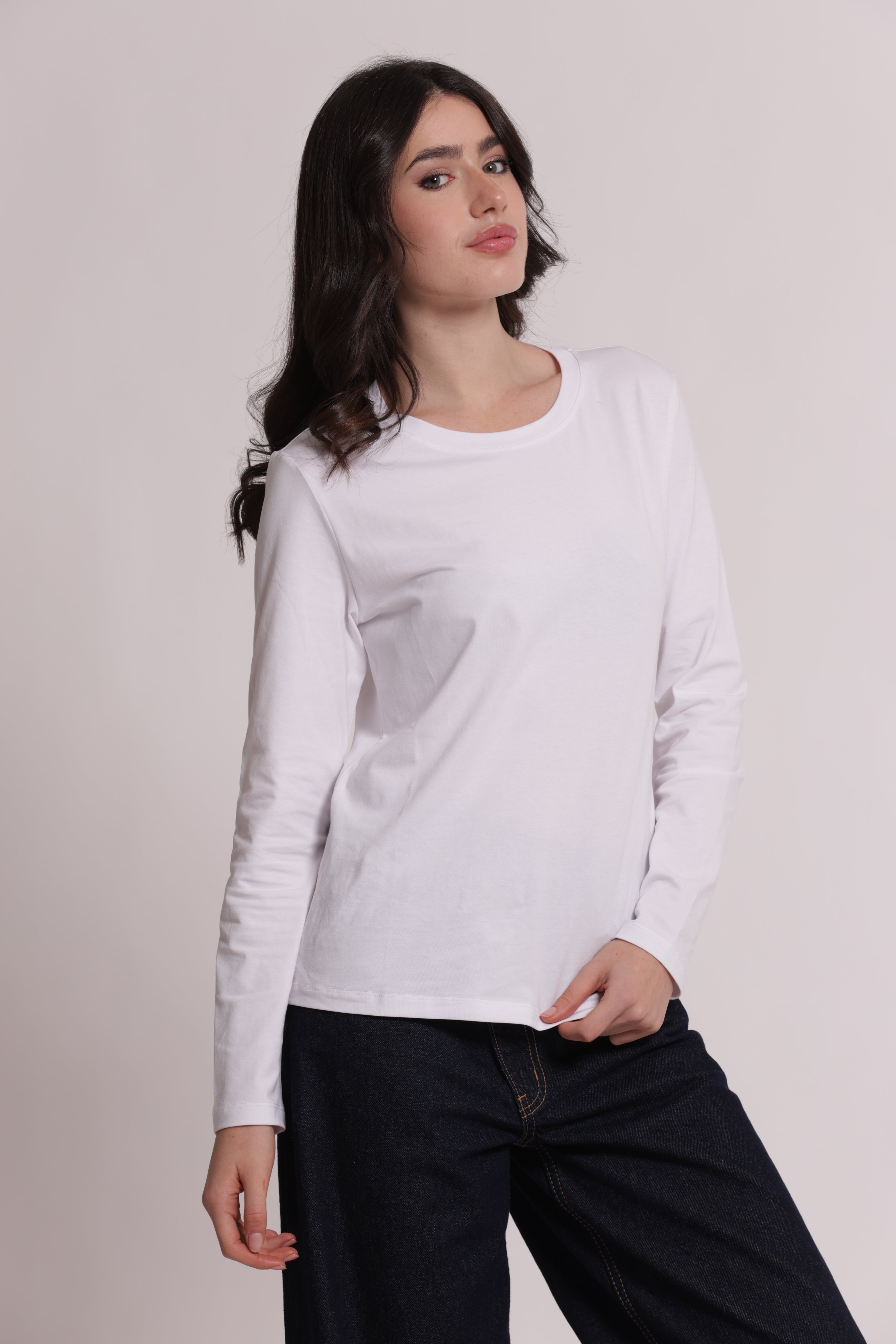 Mimi Mua T-Shirt Maniche Lunghe Ricamo Dietro Nera