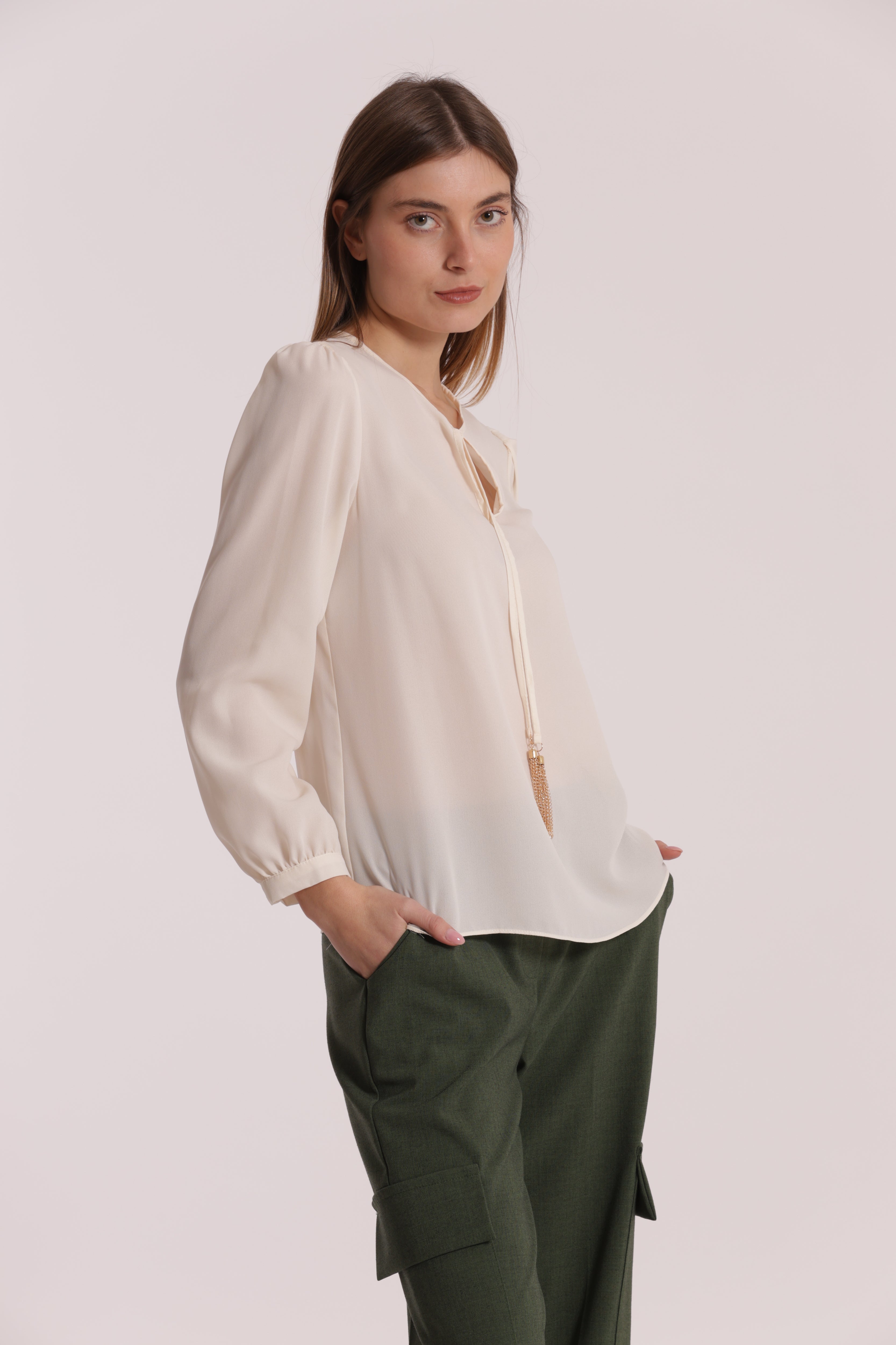 Mimi Mua Blusa con Fiocco camicetta nera con fiocco