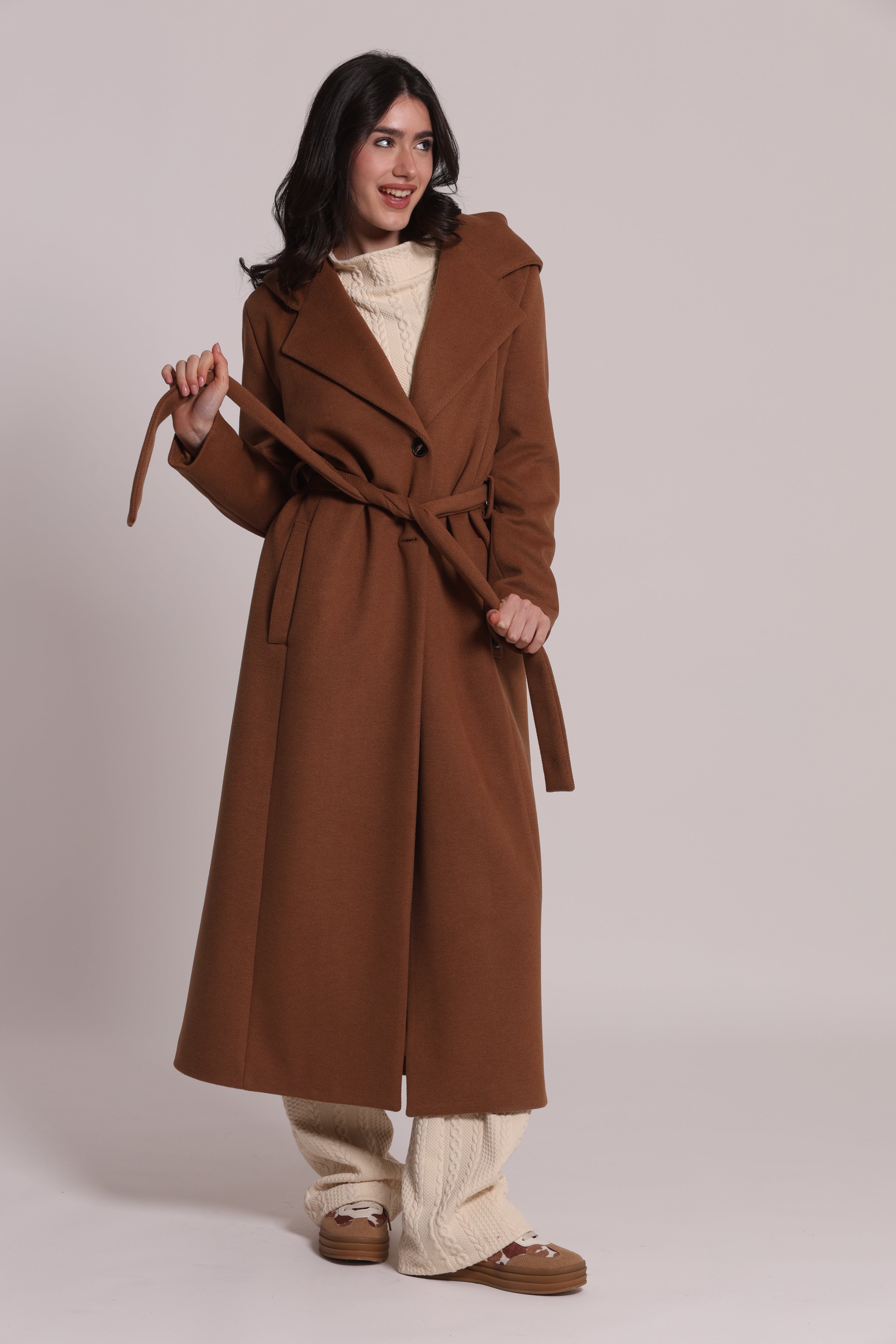 Mimi Mua Cappotto Lungo con Cappuccio Nero con cintura