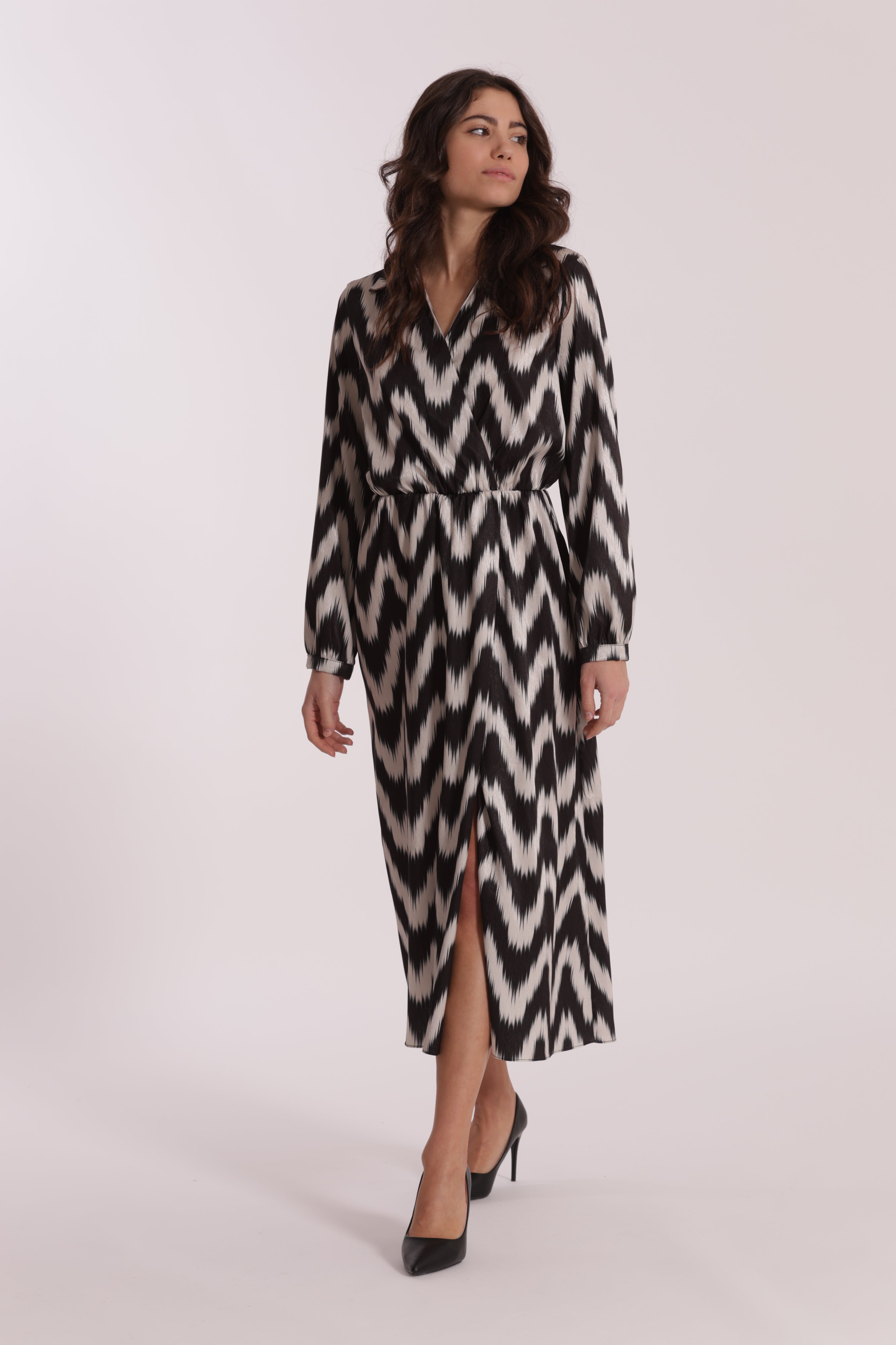 Mimi Mua Fantasia Chevron abito lungo nero/bianco elasticizzato