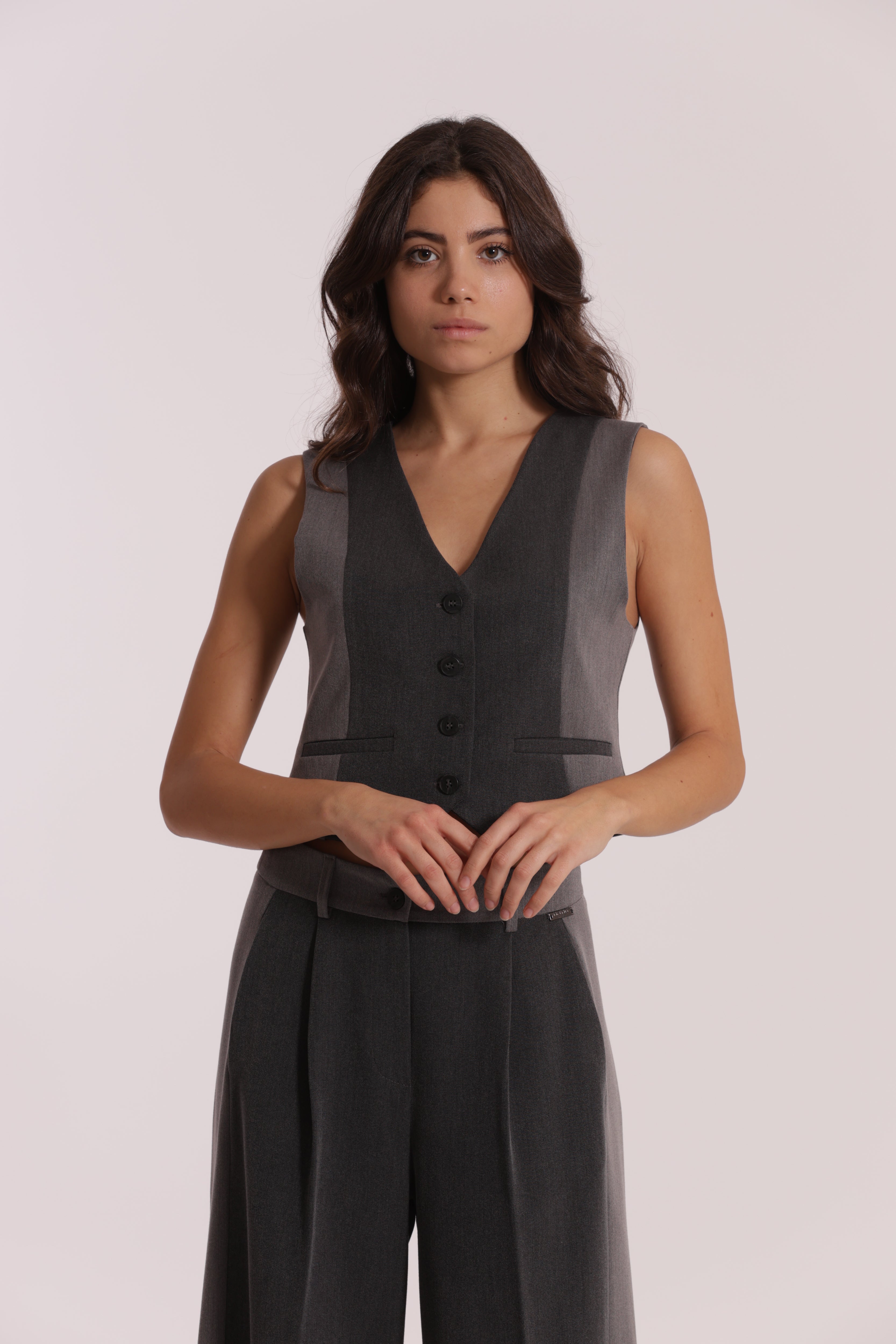 Mimi Mua Color Block gilet grigio chiaro bicolore