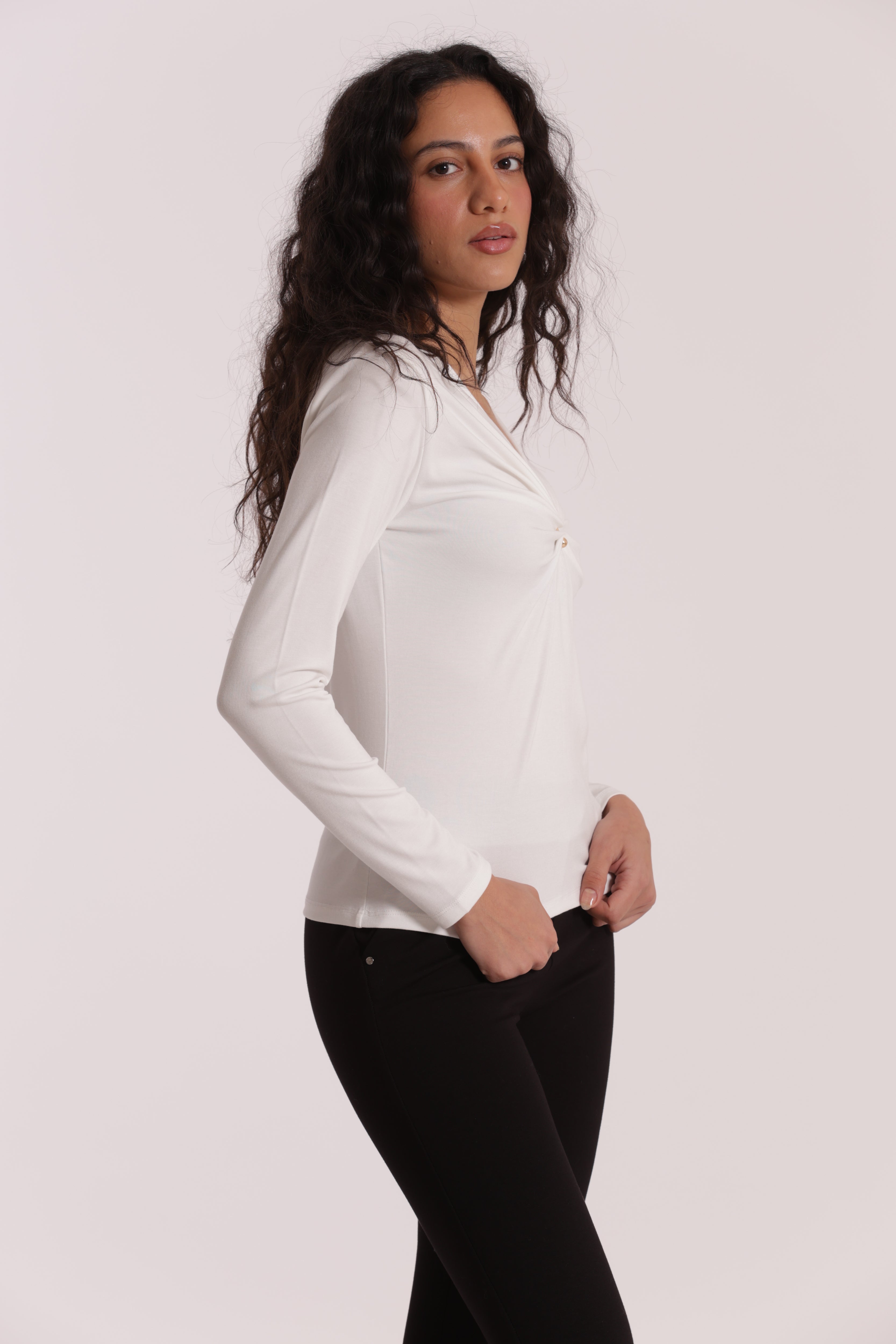 Mimi Mua Scollo V t-shirt nero cotone accessorio