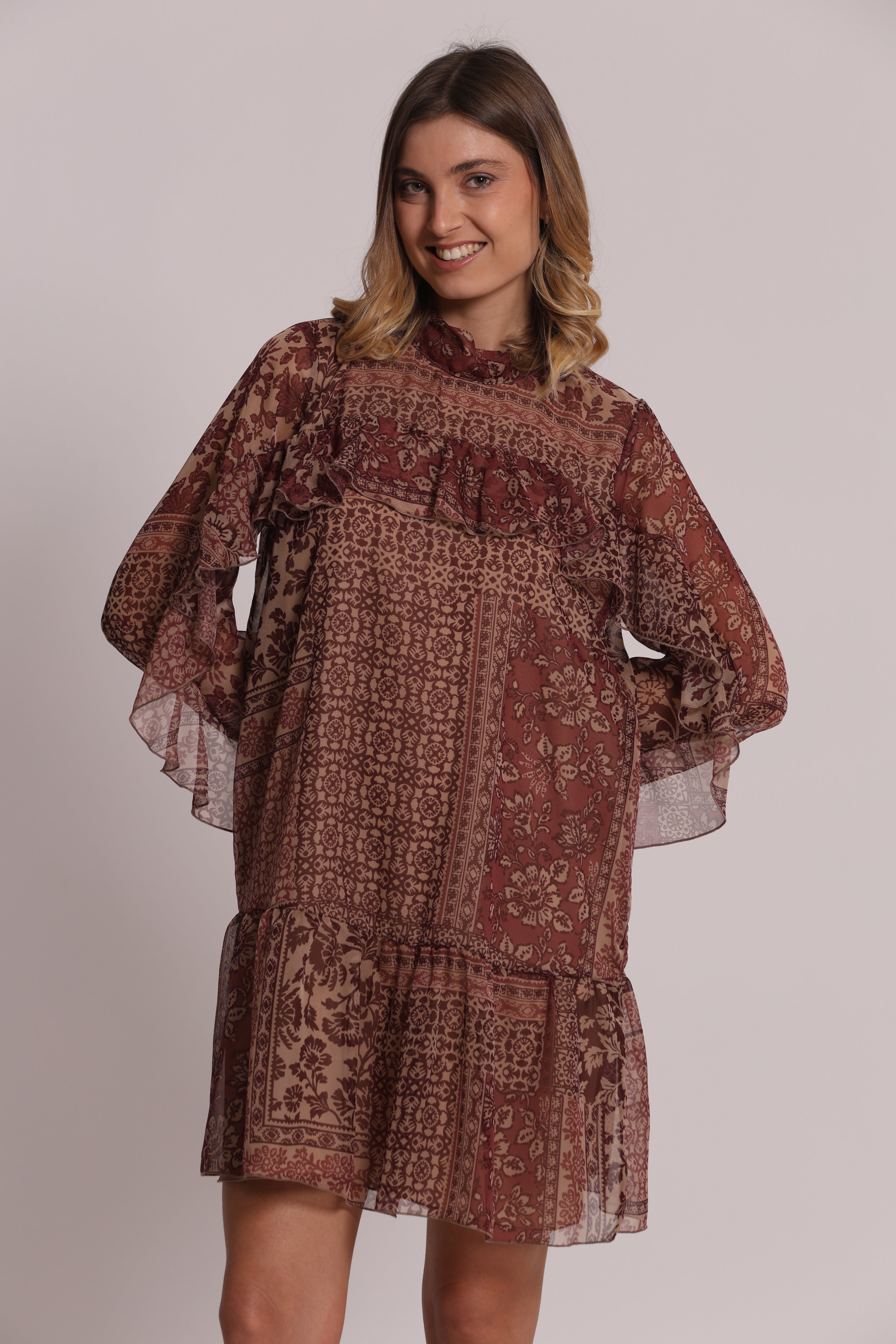 Mimi Mua abito corto voulant patchwork abito cammello prugna