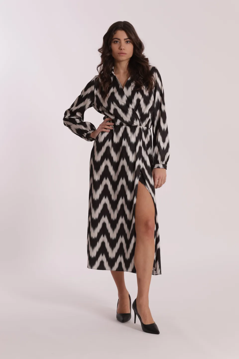 Mimi Mua Fantasia Chevron abito lungo nero/bianco elasticizzato