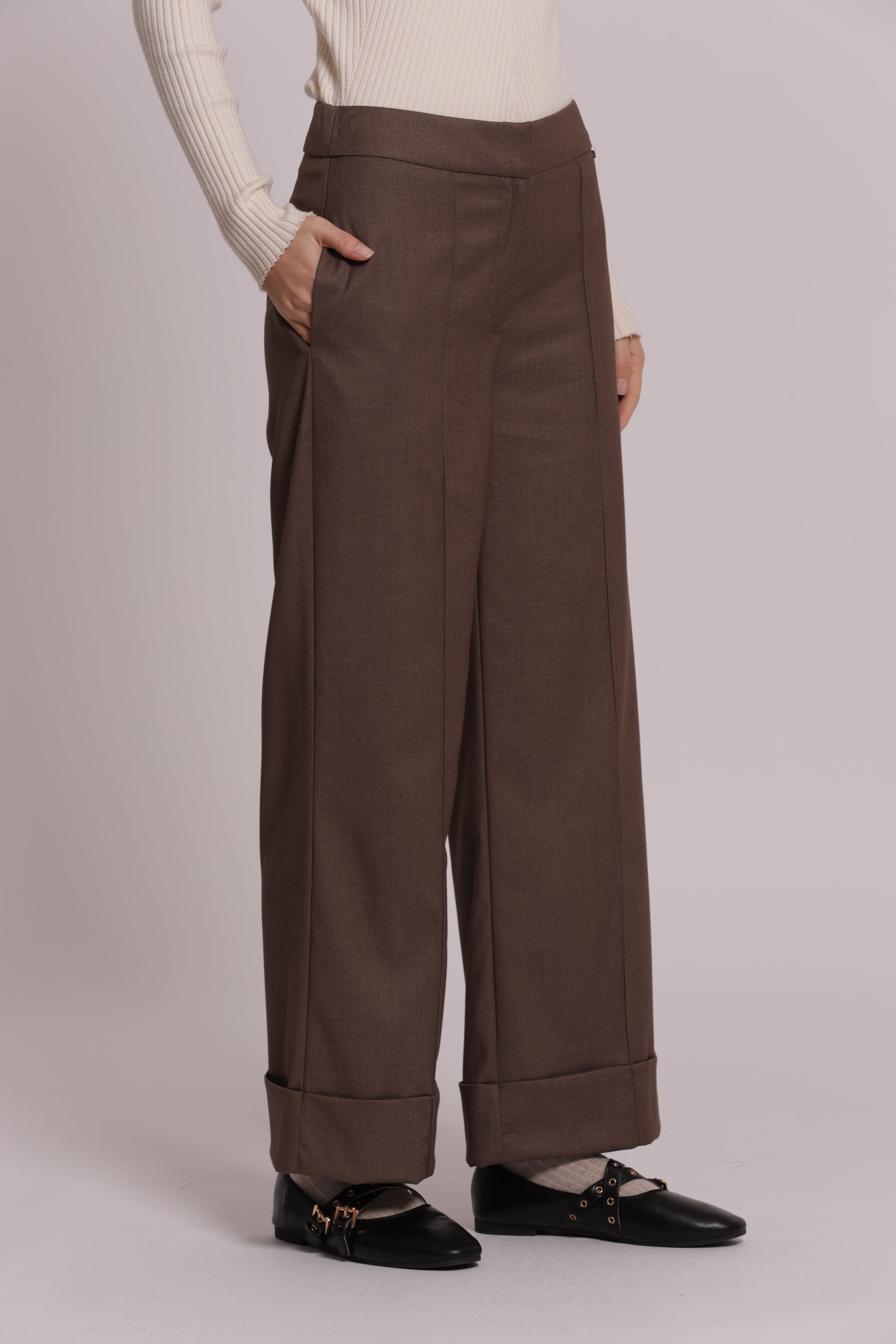 Mimi Mua pantalone in vanz con risvolto sul fondo pantaloni nero S