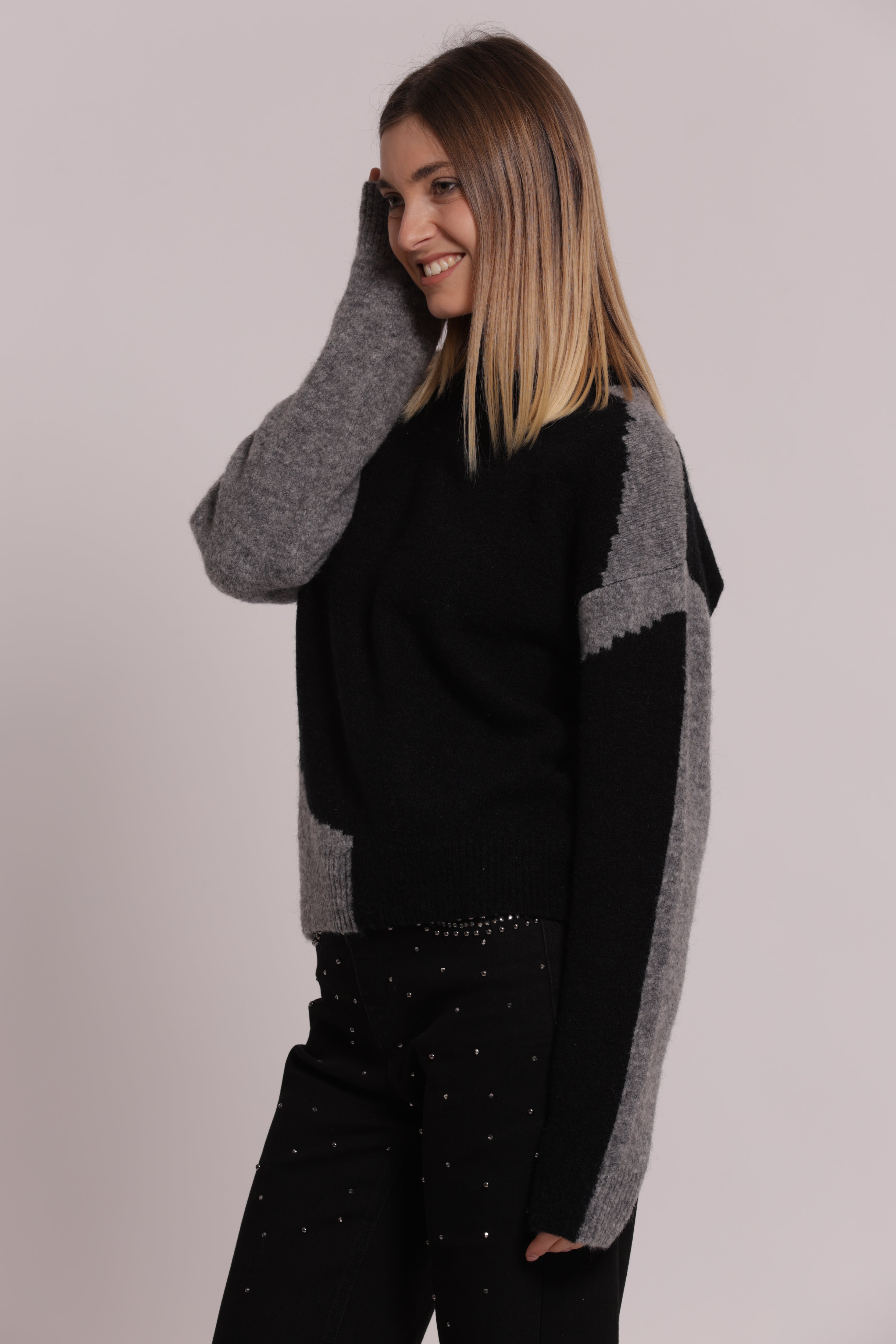 Mimi Mua Maglia Scollo Tondo Bicolor Nero