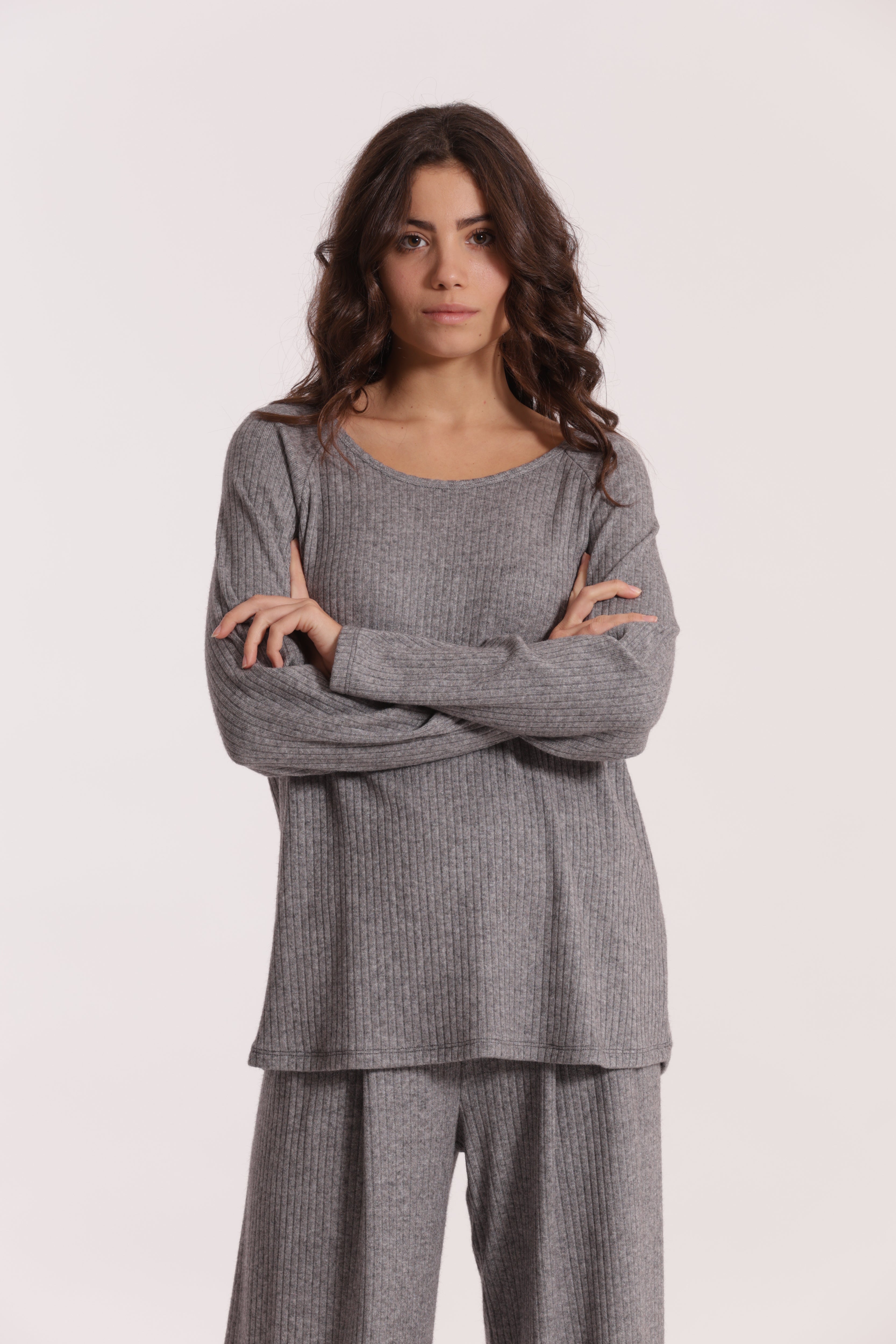 Mimi Mua Over a Coste maglia nera a coste