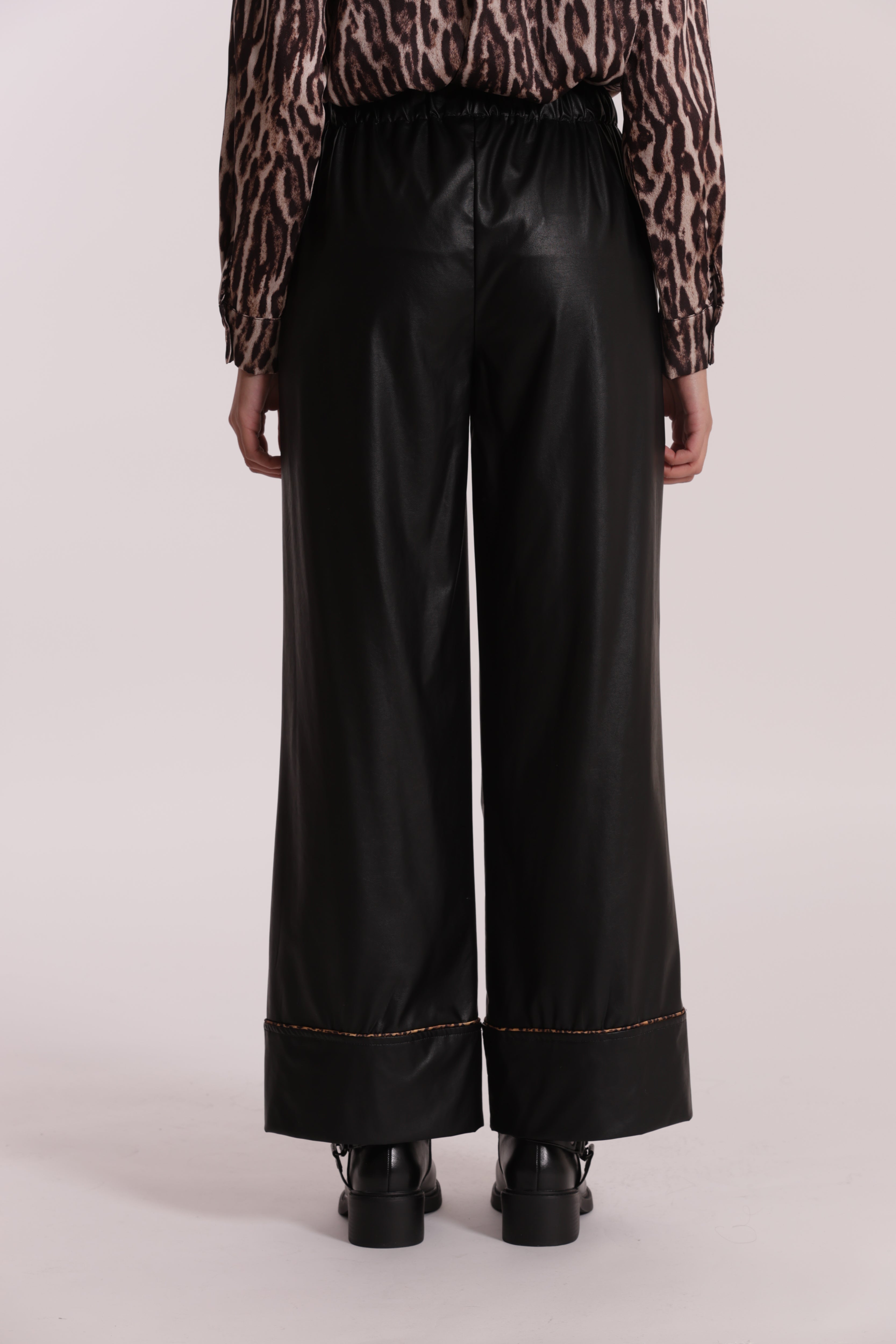 Mimi Mua Pantalone Palazzo Simil Pelle Nero Animalier