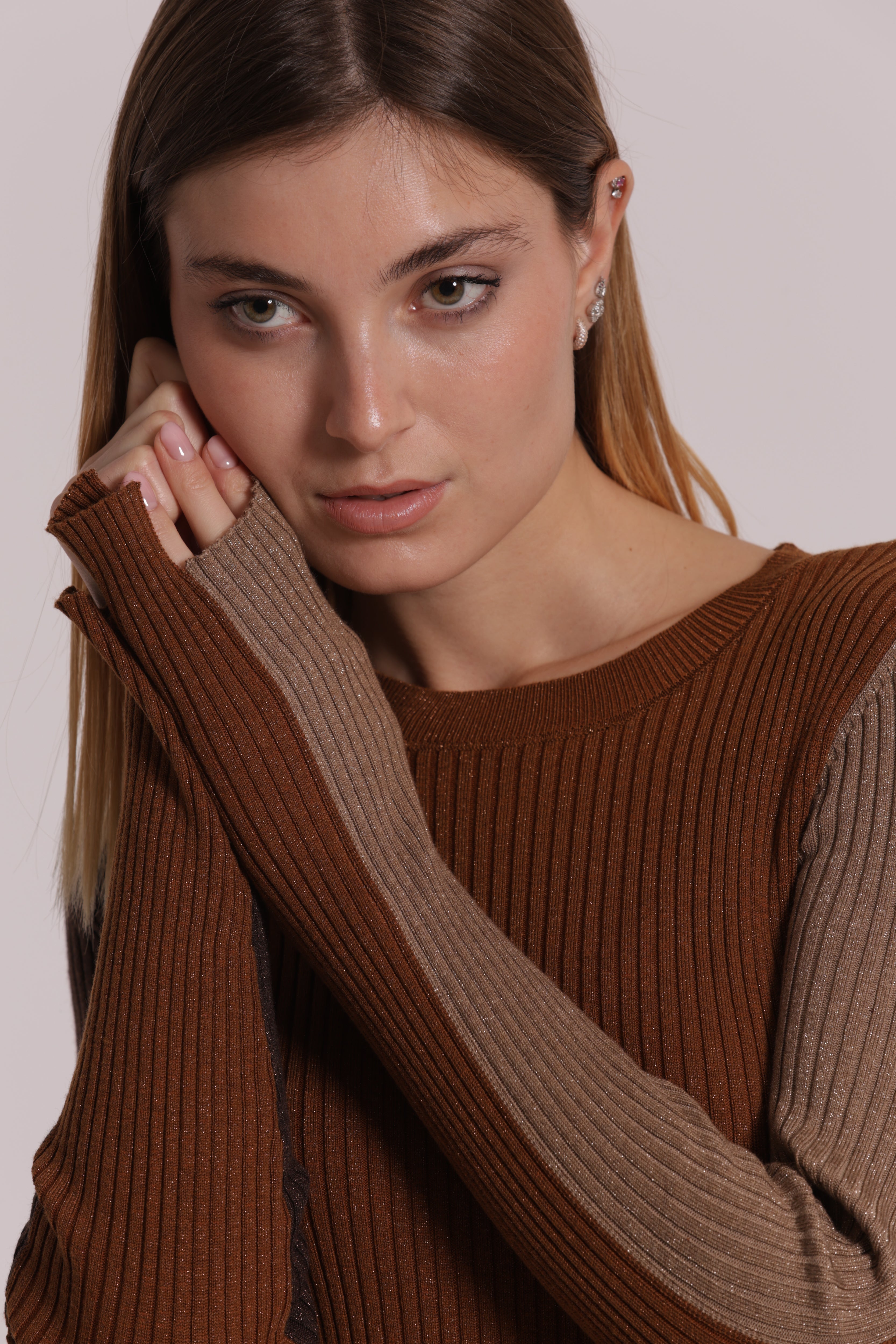 Mimi Mua Maglia Scollo Maniche Bicolor maglia lana