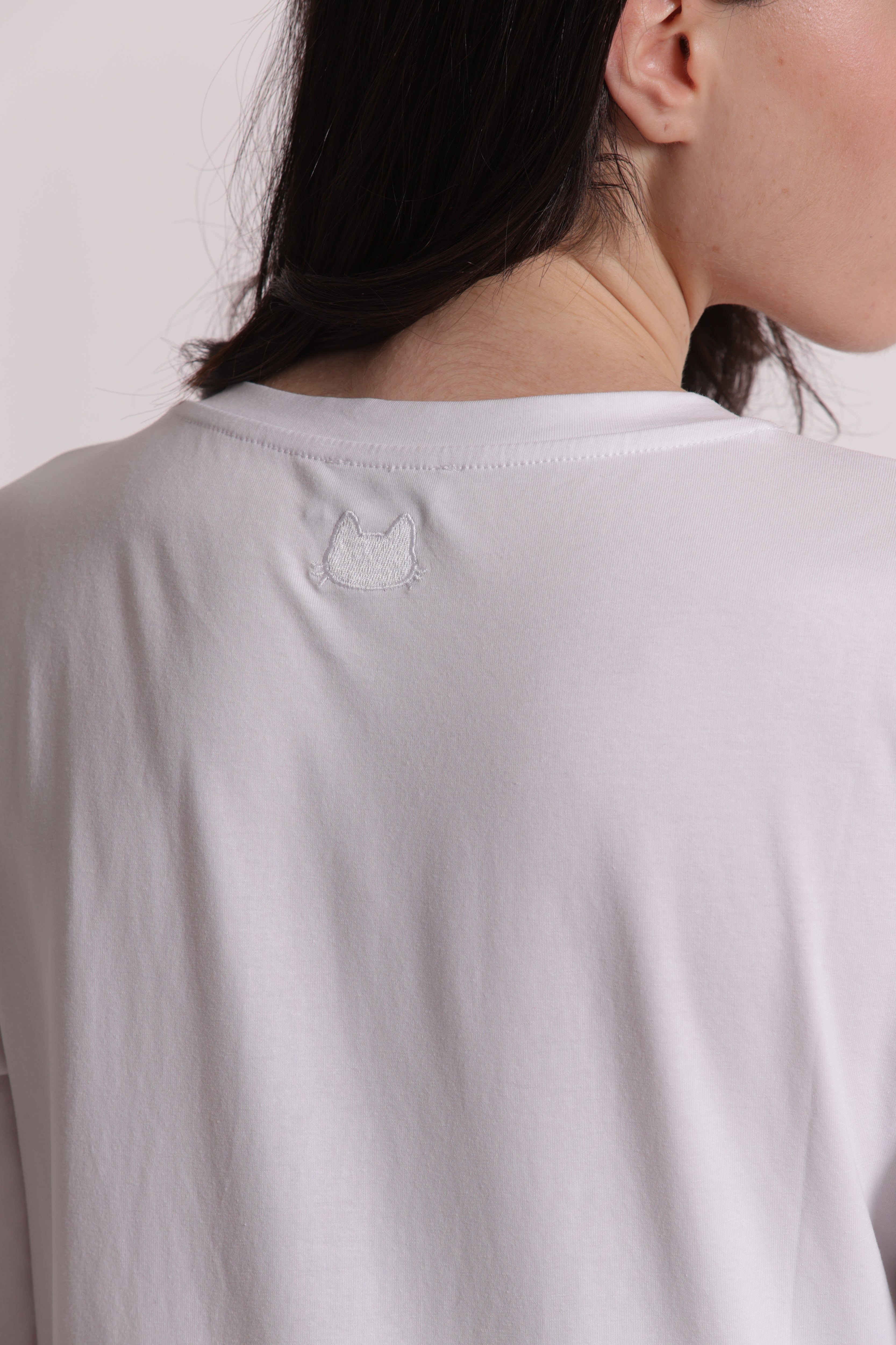 Mimi Mua T-Shirt Maniche Lunghe Ricamo Dietro Nera