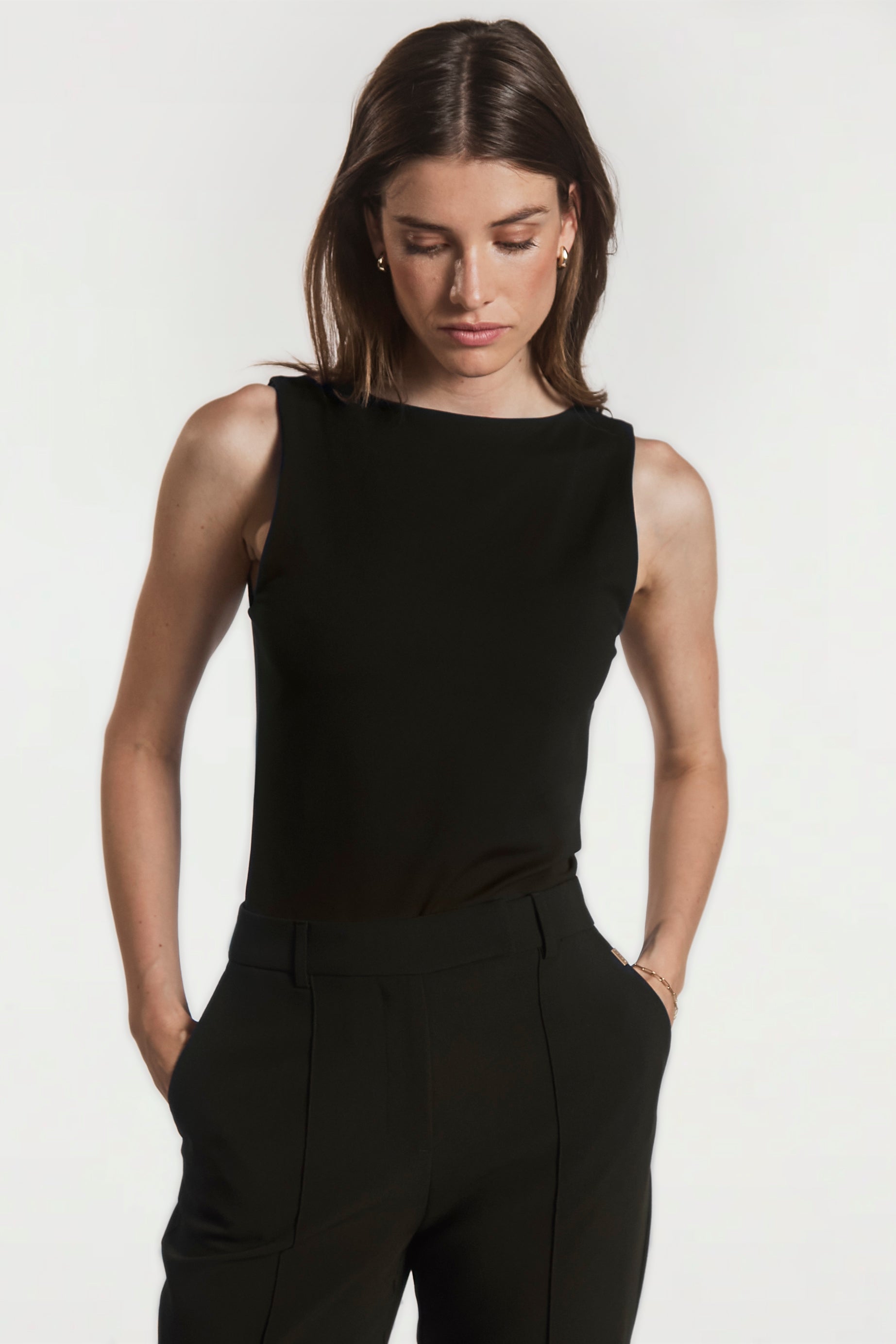 Aaiko Eef top nero scollo reversibile elasticizzato