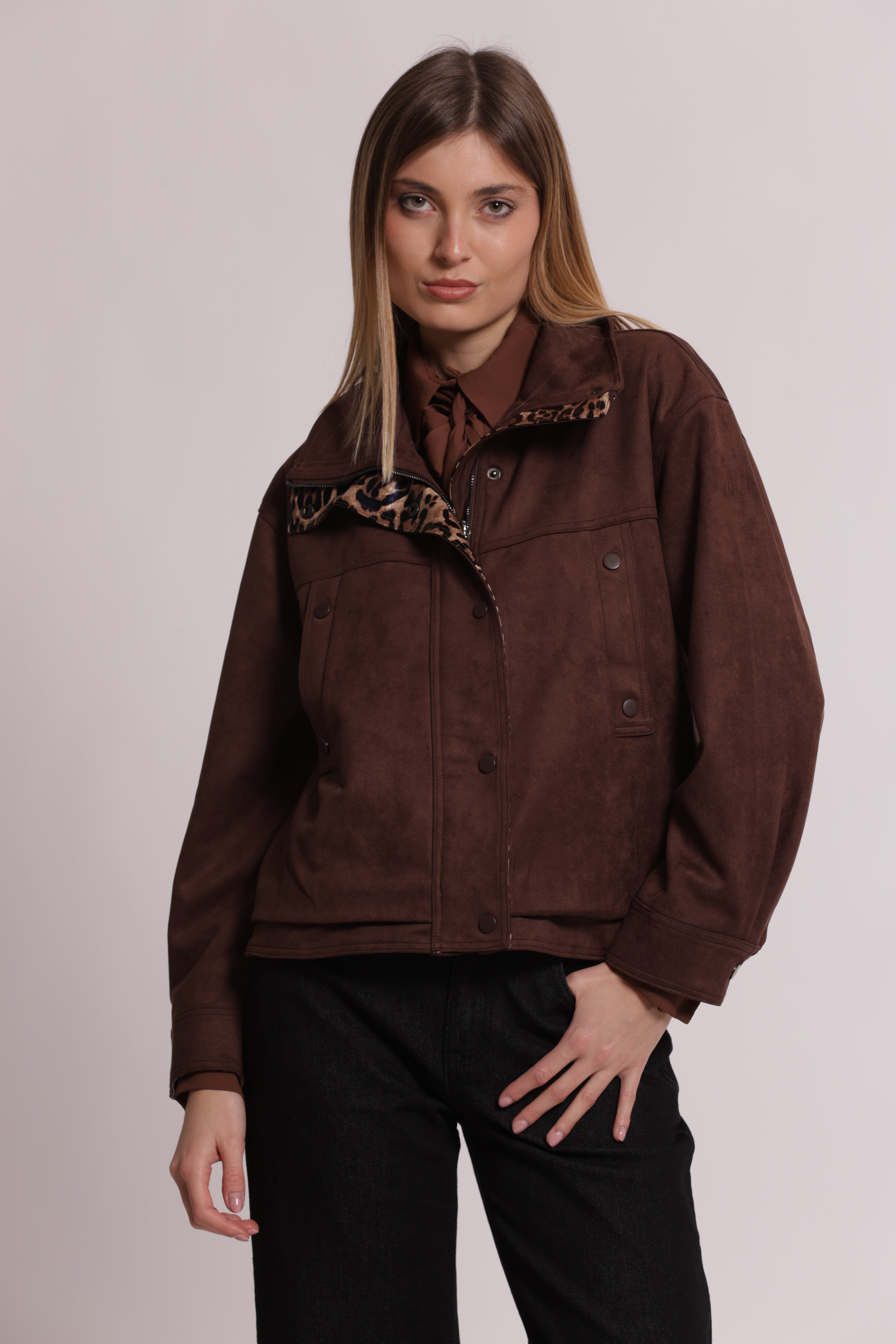 Mimi Mua Giubbotto Simil Camoscio Animalier Moro