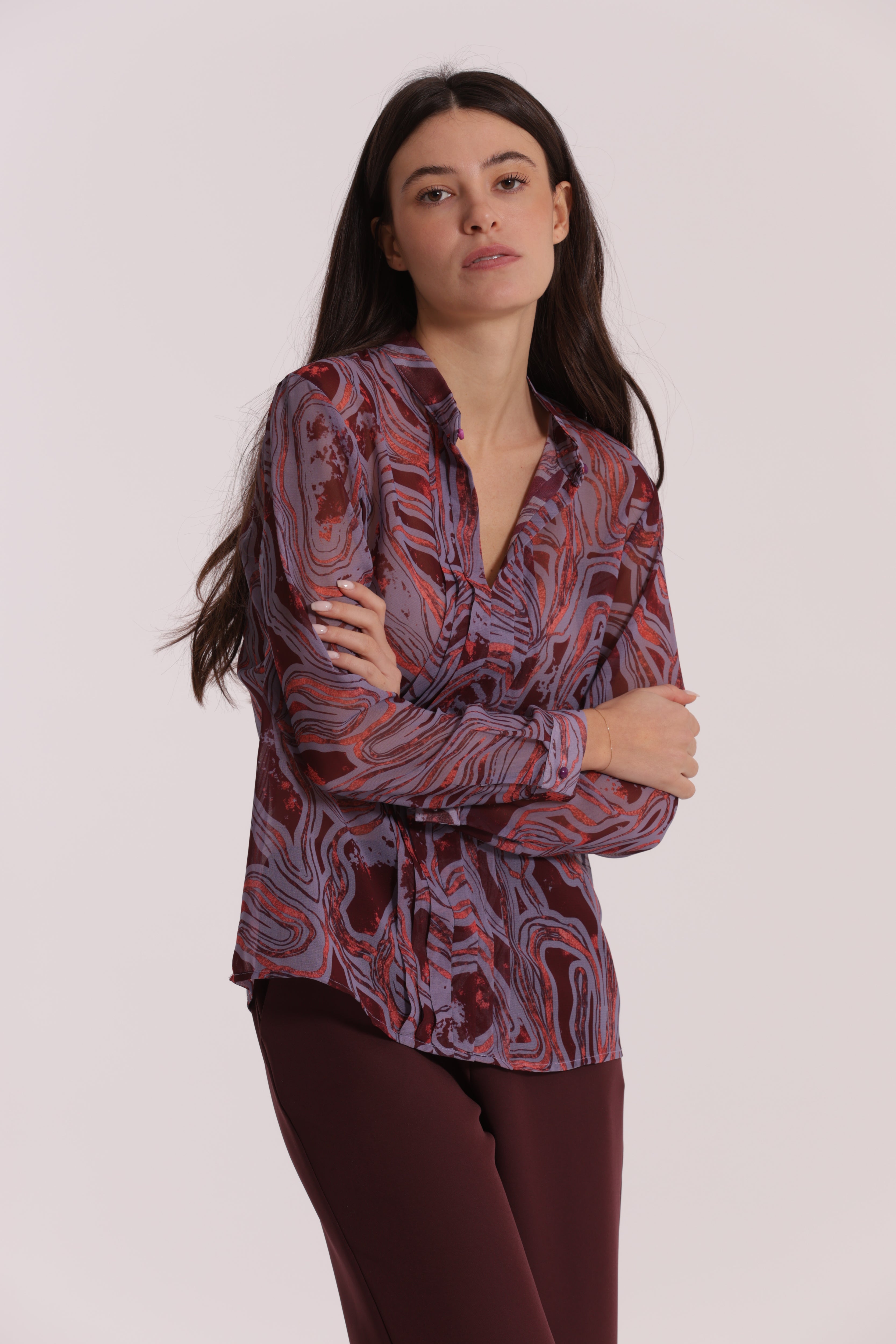 Mimi Mua Blusa con Pieghe Fantasia Marmorea malva