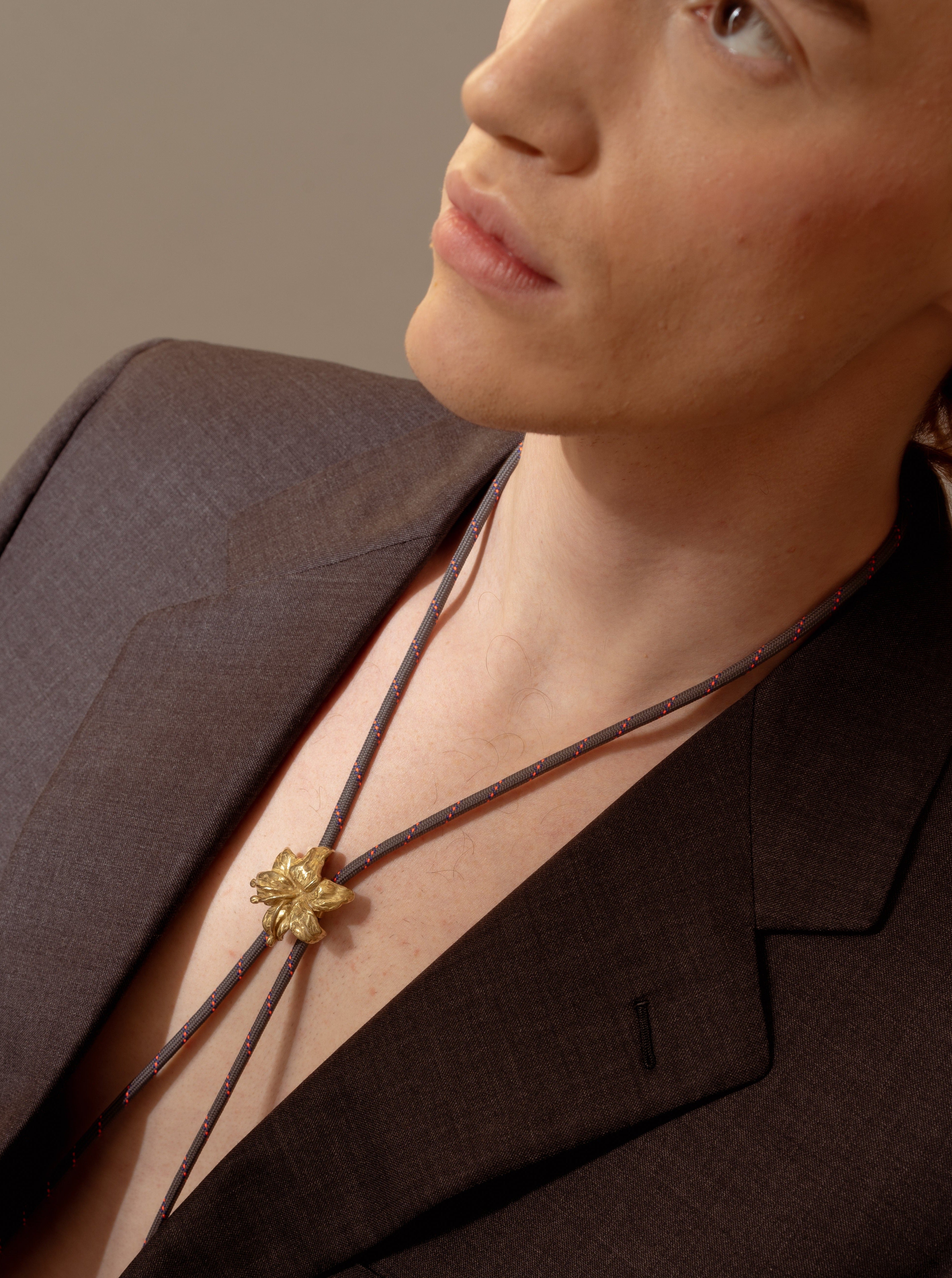 Giglio Tigrato Giglio's Bolo Tie gioiello bronzo grigio