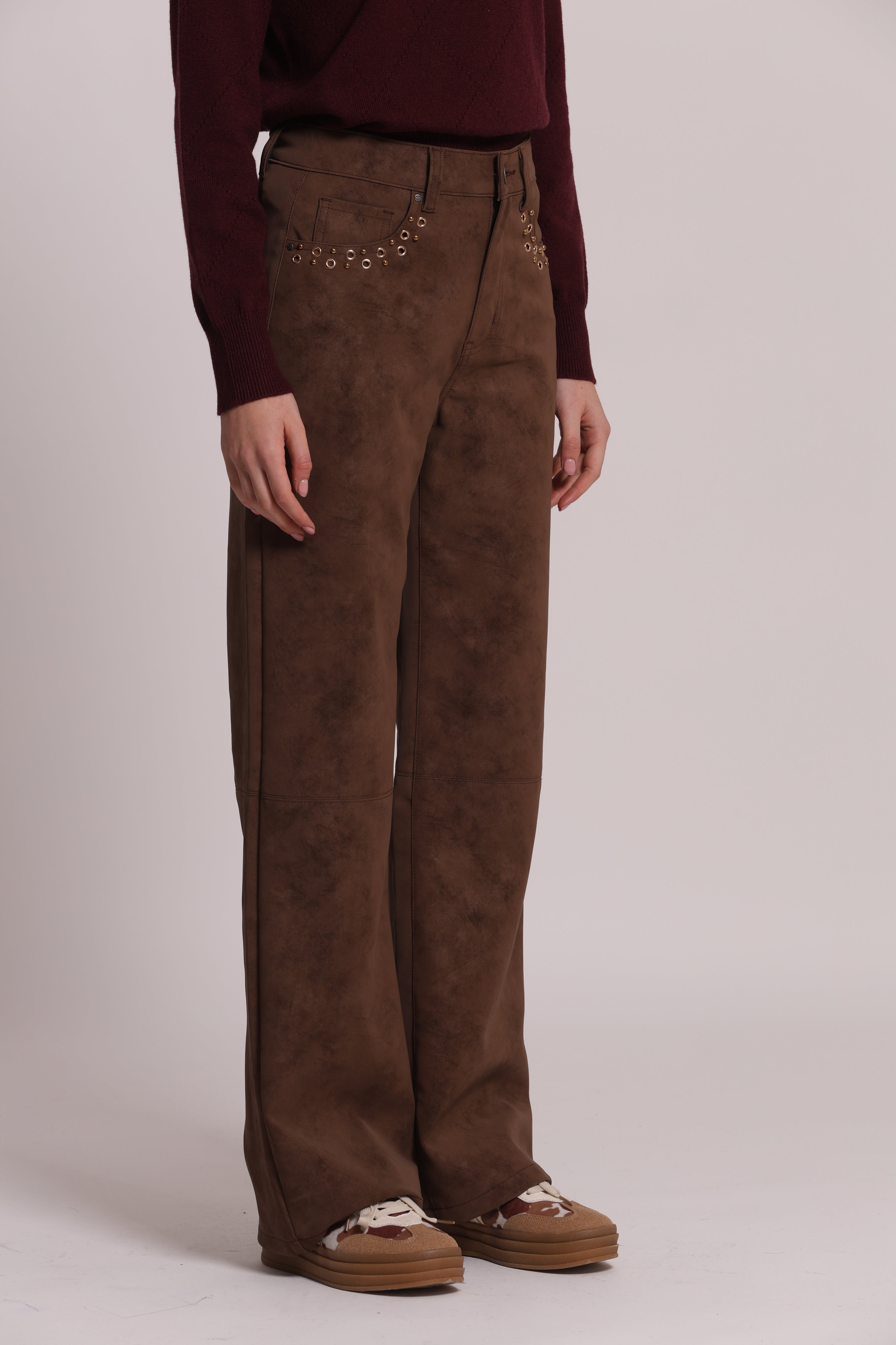 Mimi Mua Pantalone Spalmato Borchie Marrone
