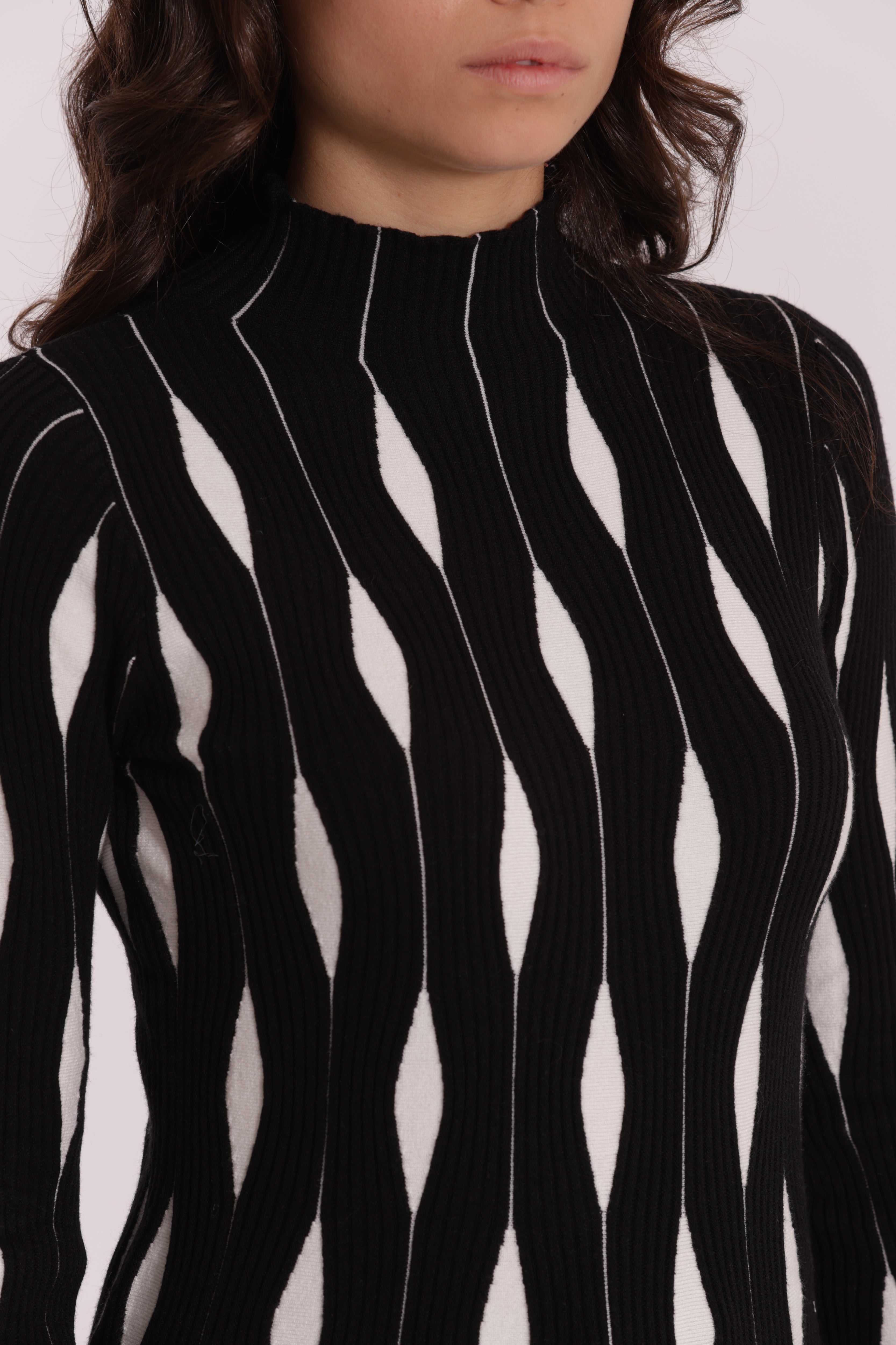 Mimi Mua Maglia Bicolor Rombi Nero/Bianco