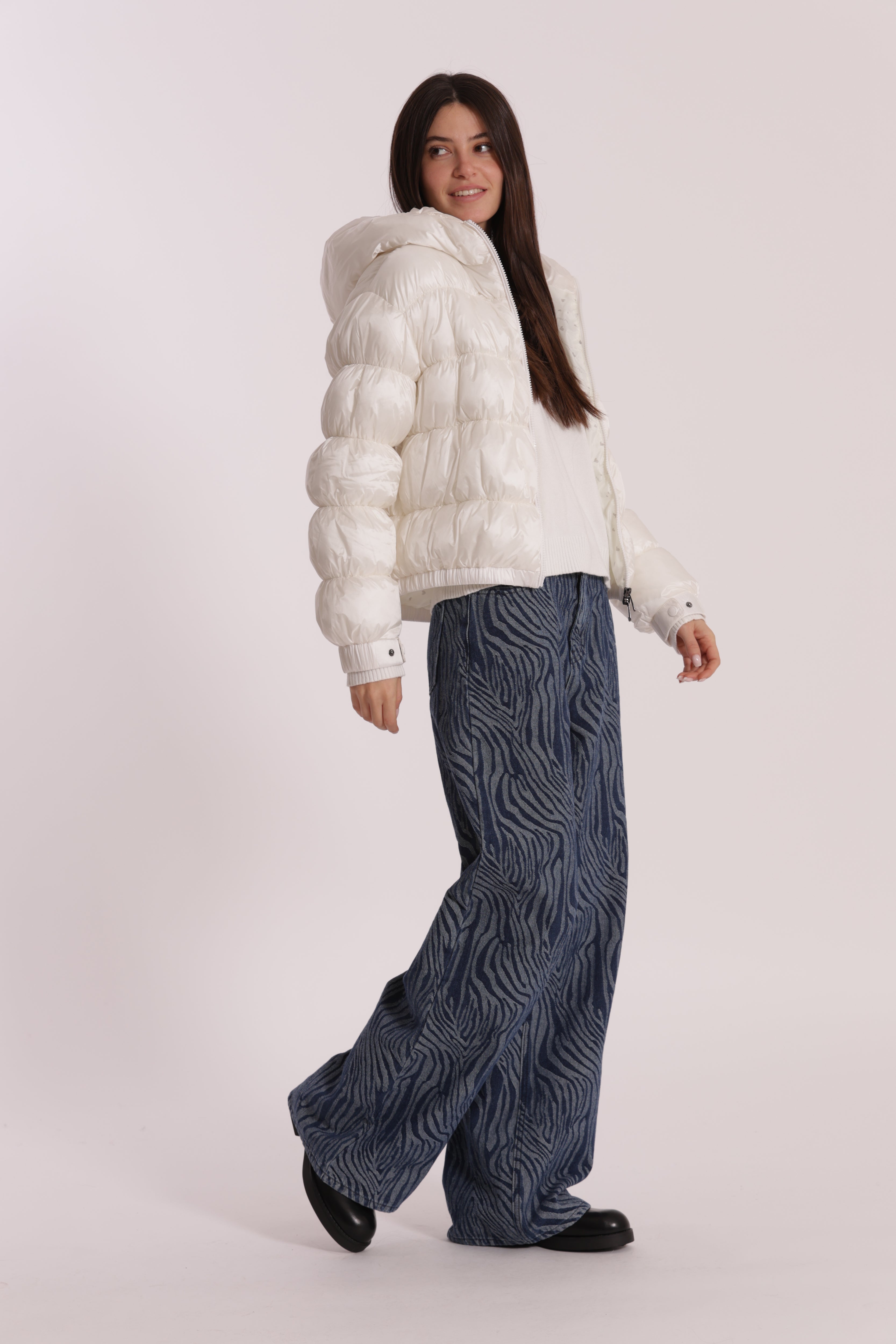 Mimi Mua Piumino Corto Bomber con Cappuccio Nero