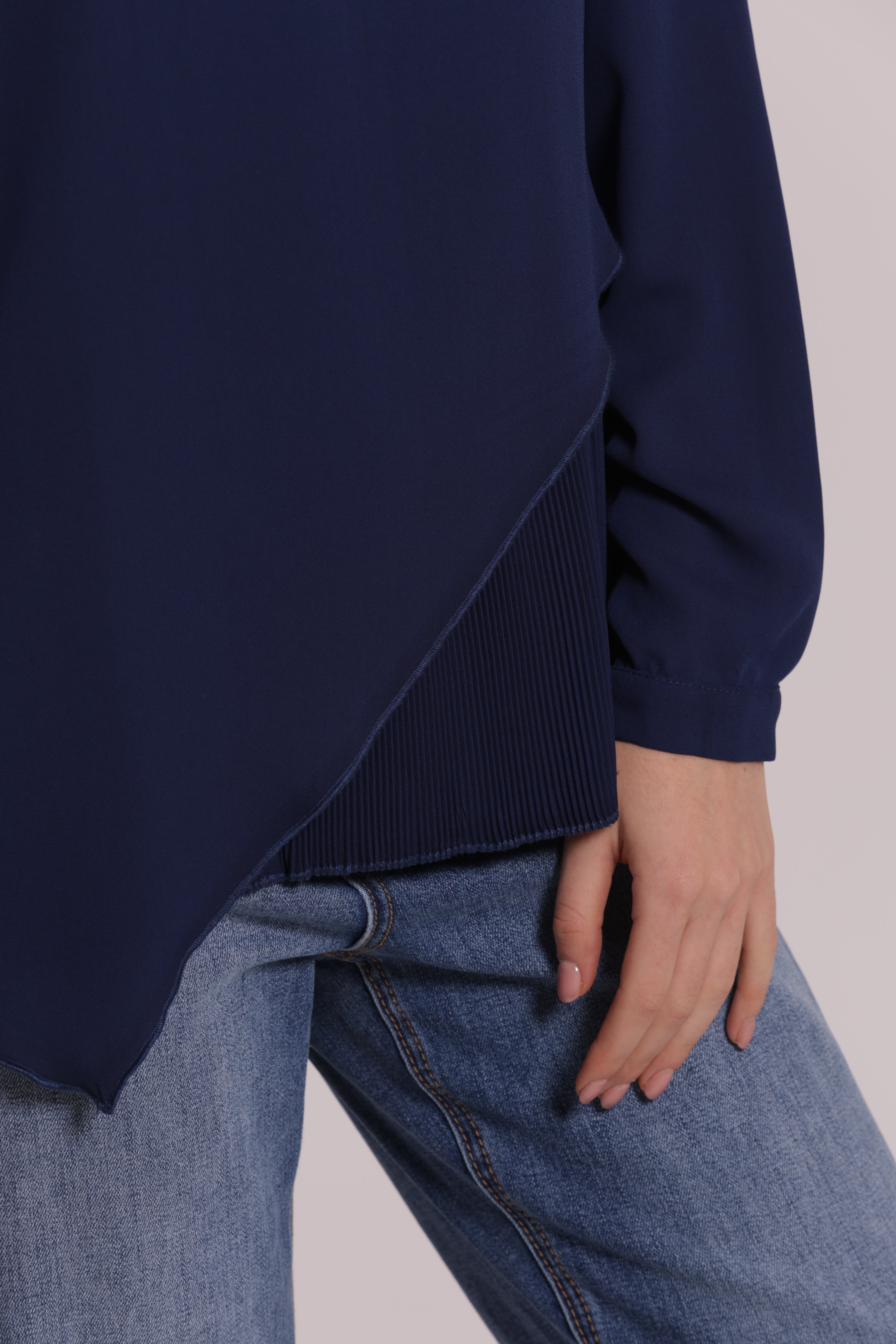 Mimi Mua Blusa Apertura Frontale Diagonale blusa