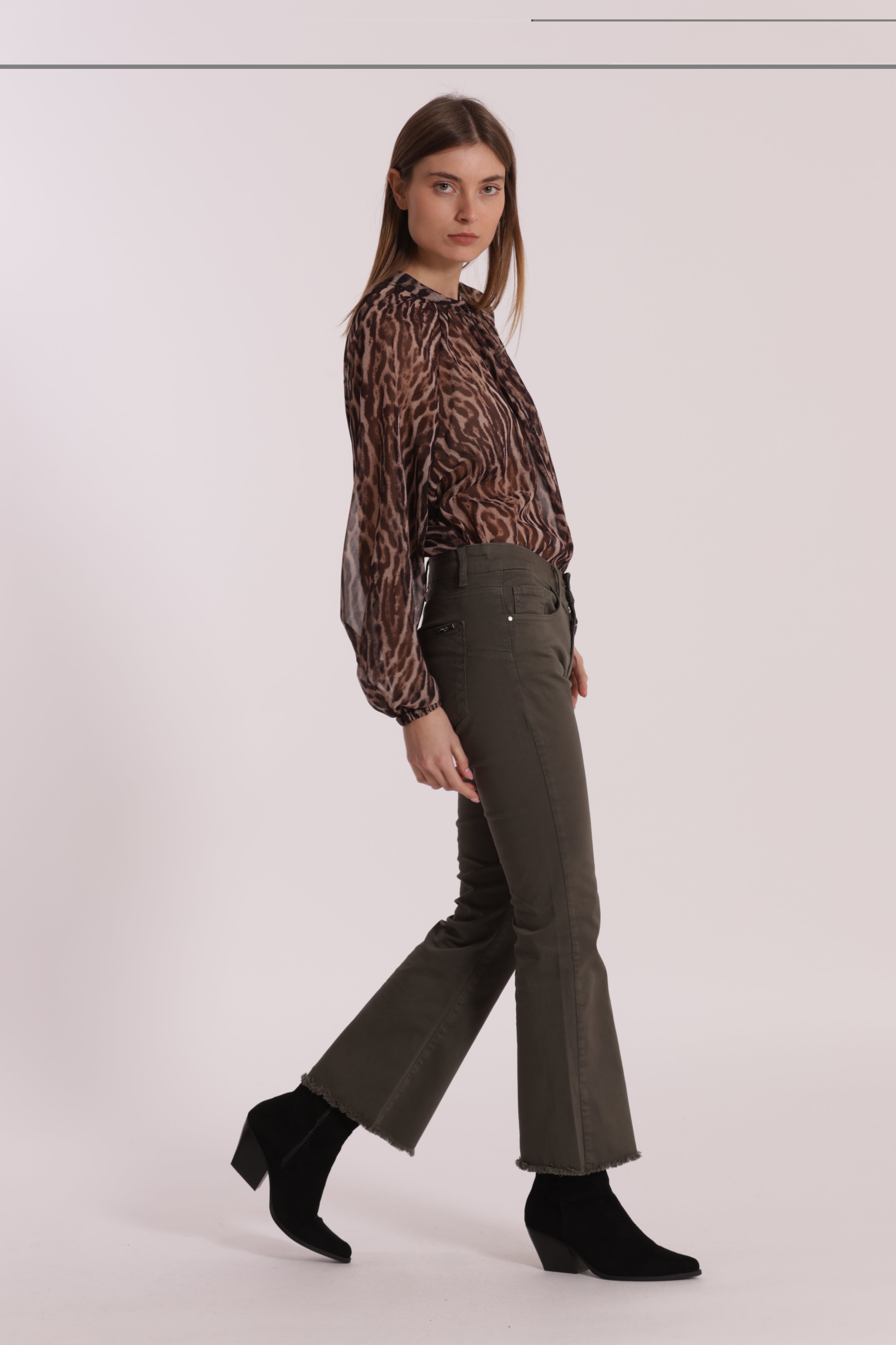 Mimi Mua Giacca Basic Maniche Corte Bianco