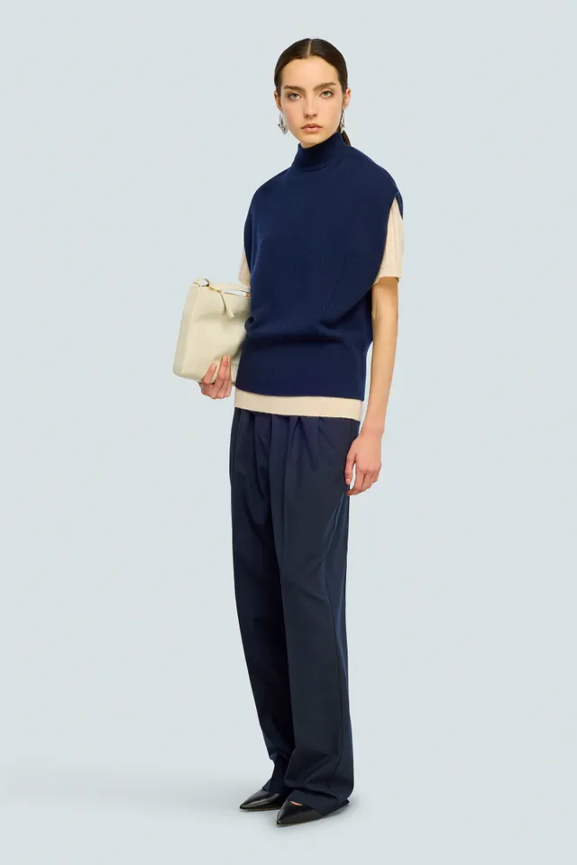 Semicouture Angelica maglia smanicata cashmere nera