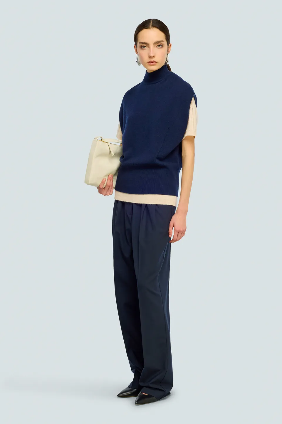 Semicouture Angelica maglia smanicata cashmere nera