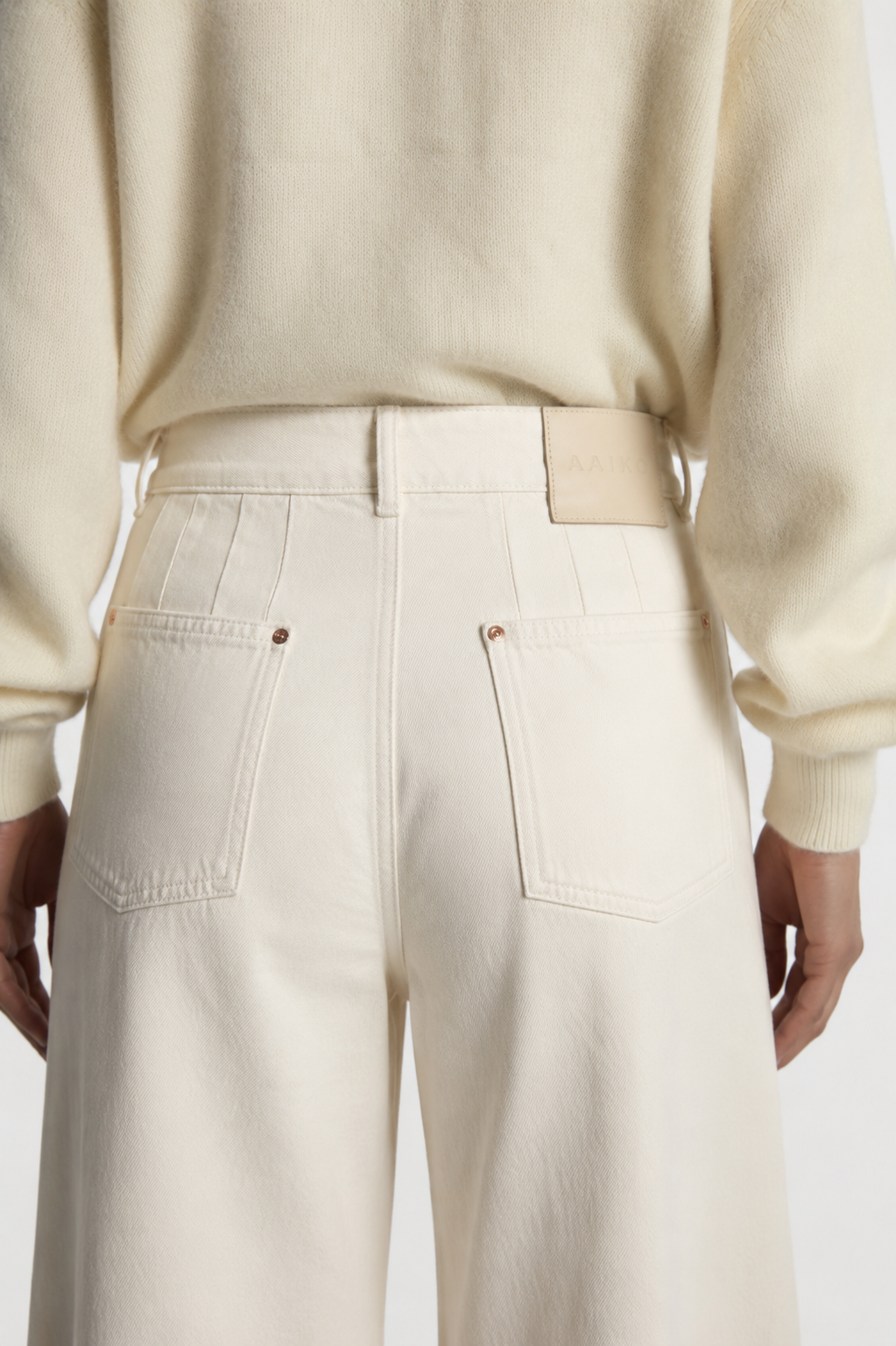 Aaiko Daley jeans cream barrel vita alta
