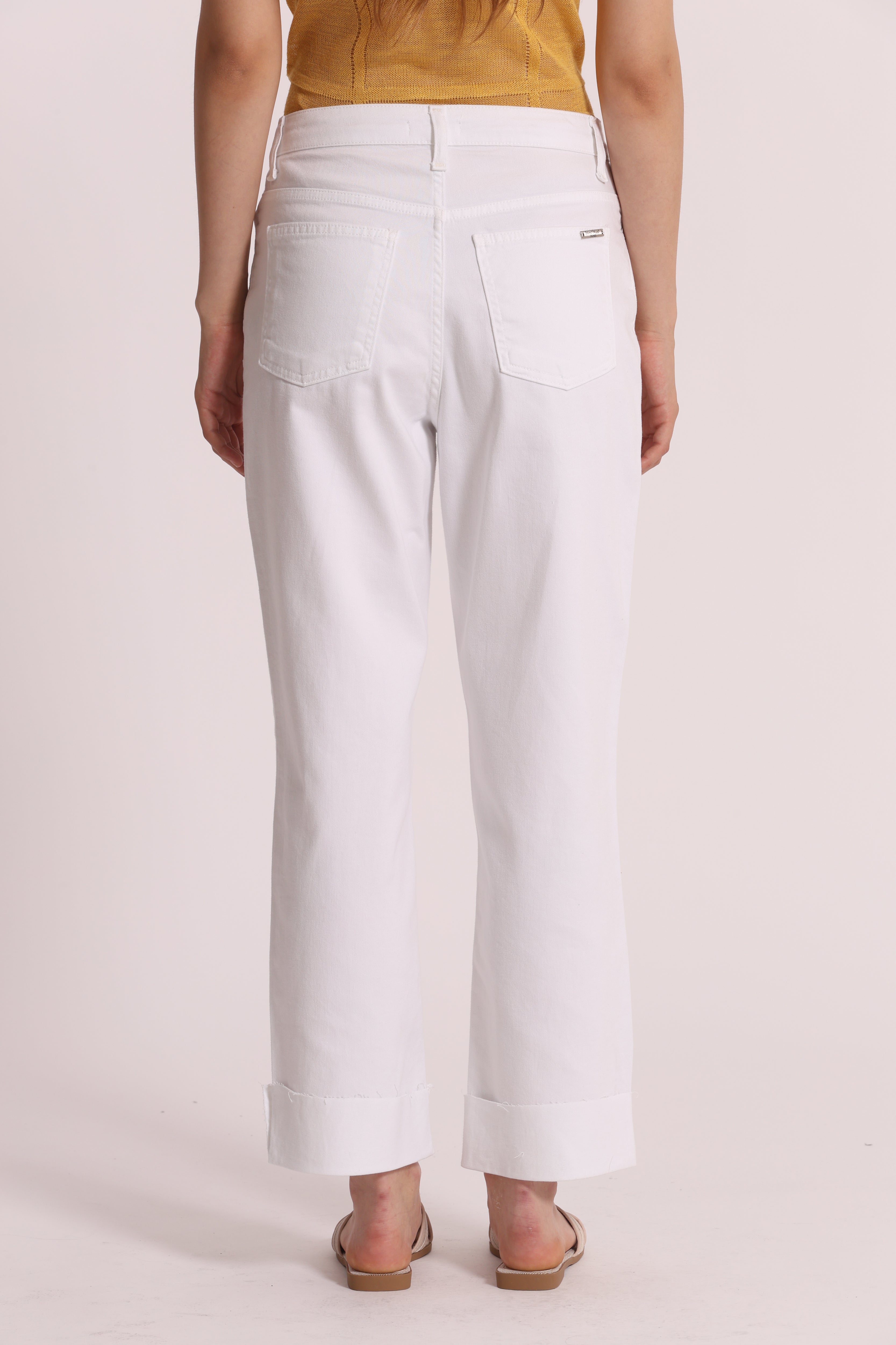 Mimi Mua Jeans Cropped con Risvolto Bianco