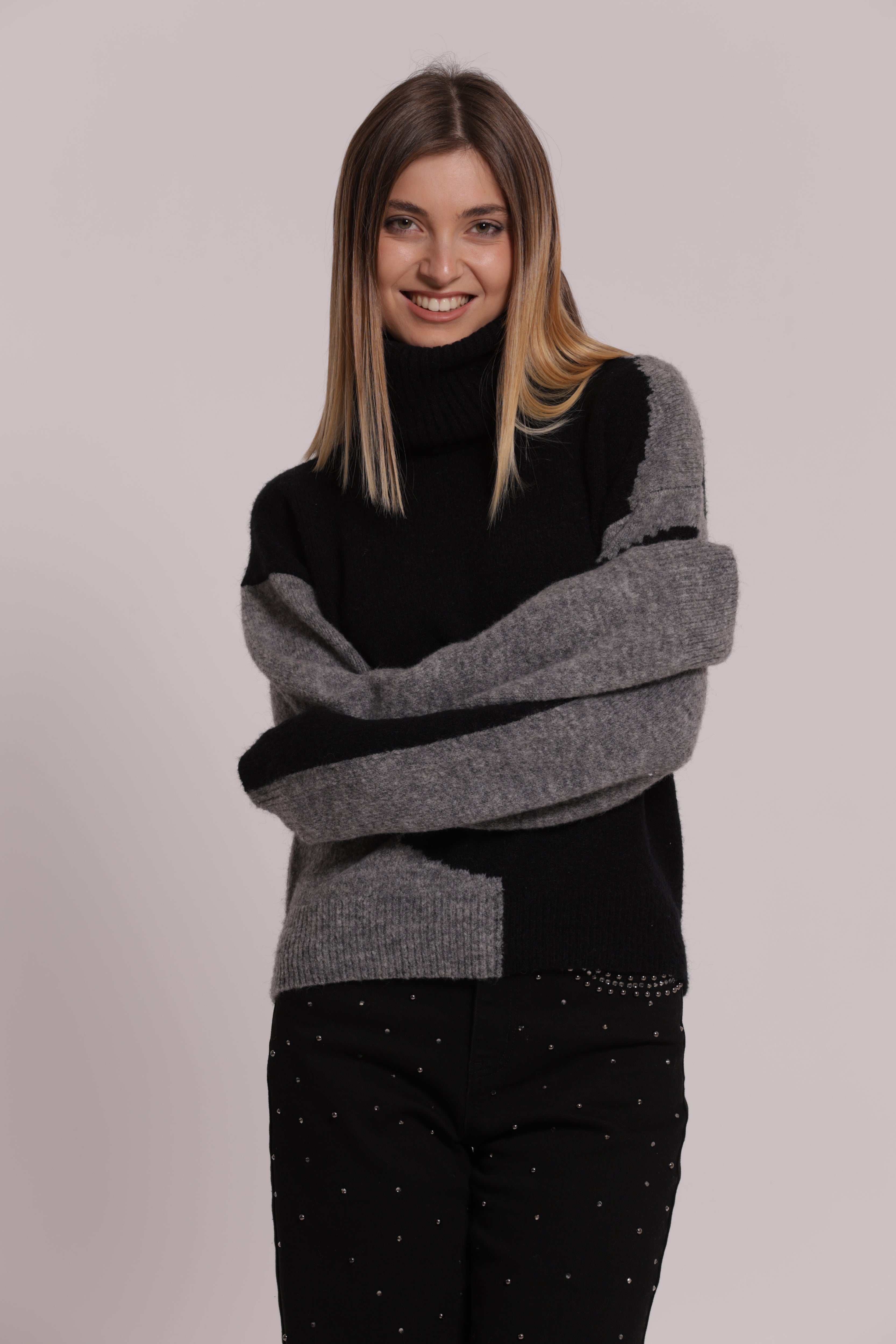Mimi Mua Maglia Scollo Tondo Bicolor Nero