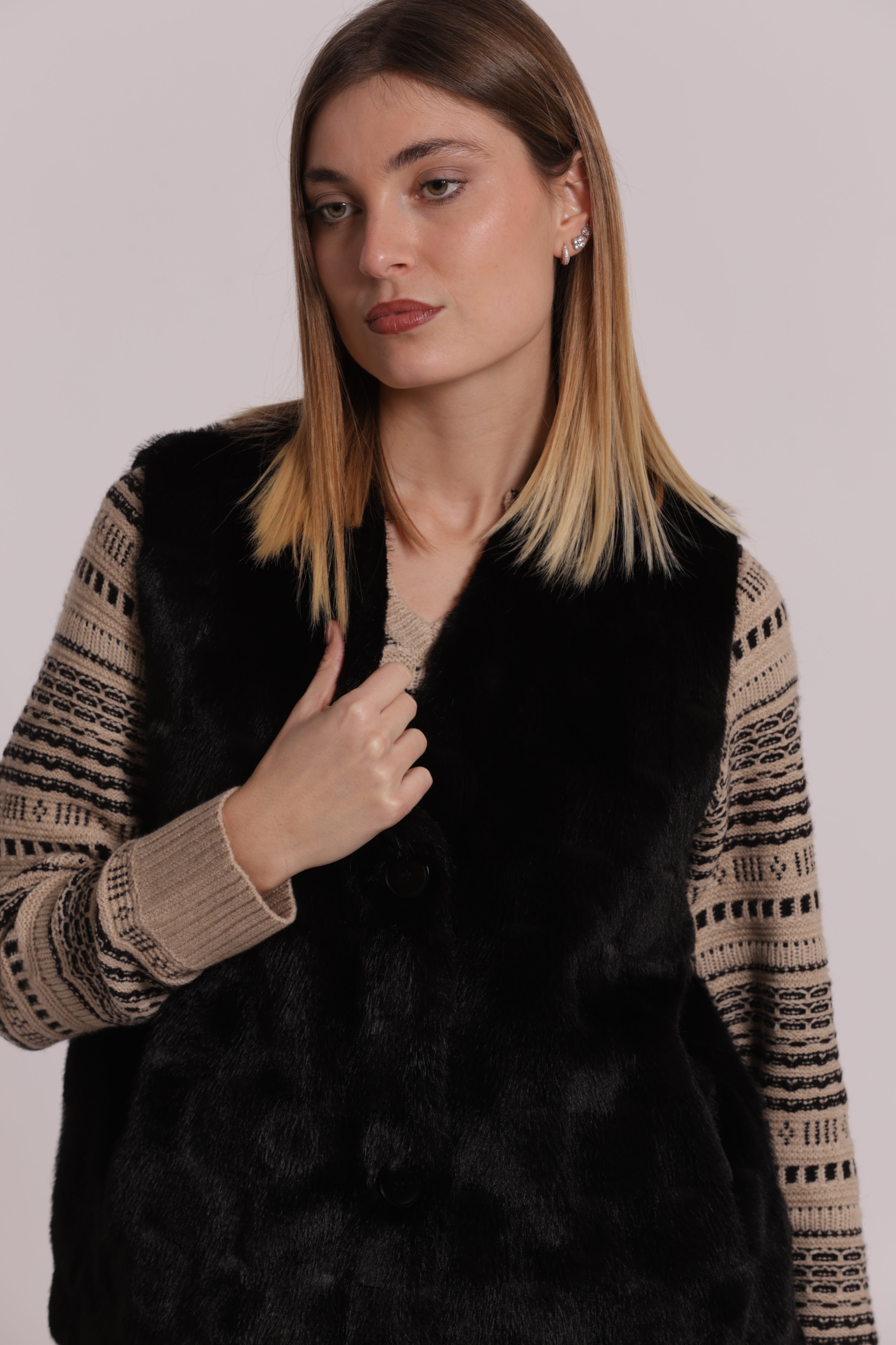 Mimi Mua Gilet Effetto Pelliccia Nero