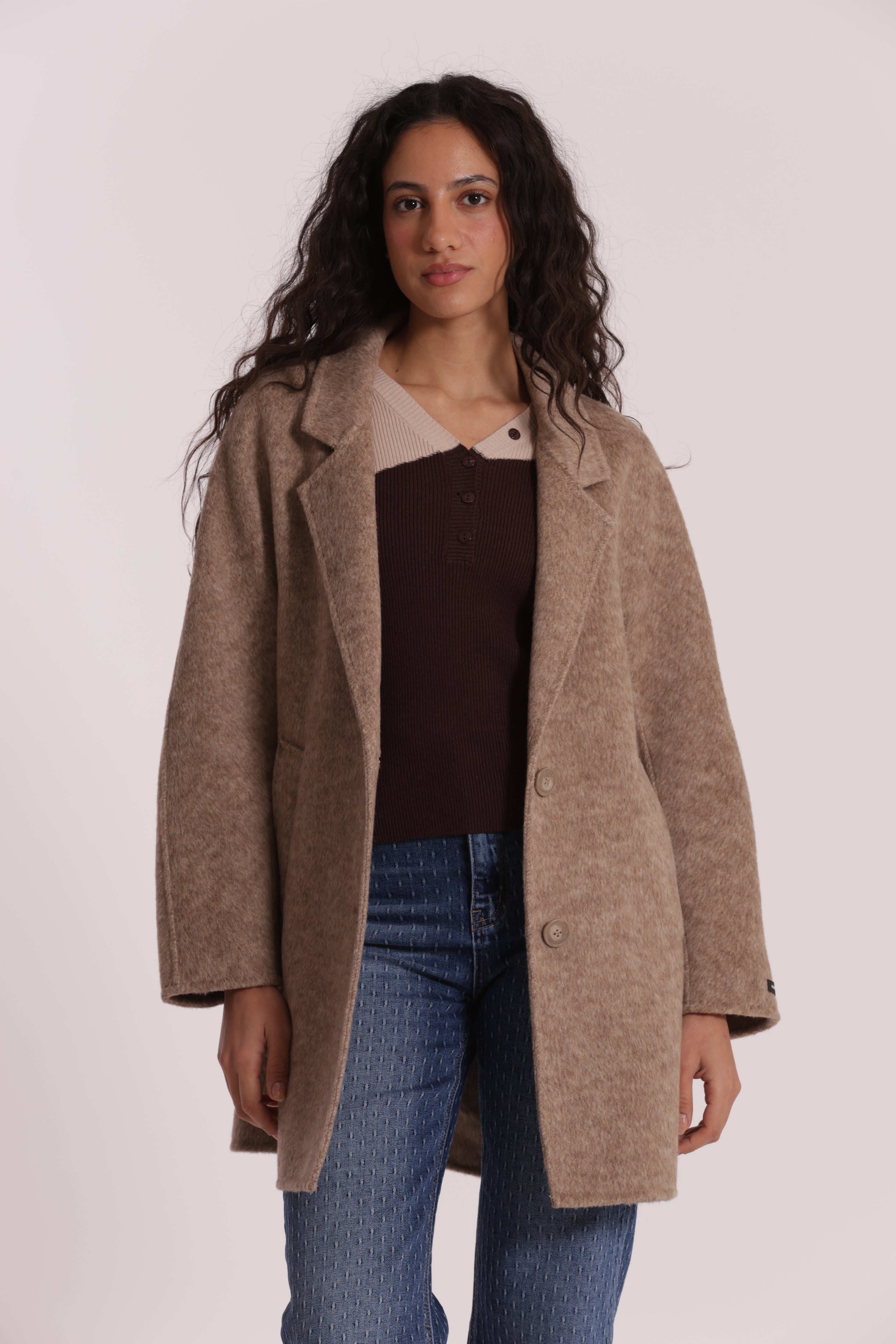 Mimi Mua Cappotto Corto Beige in misto lana