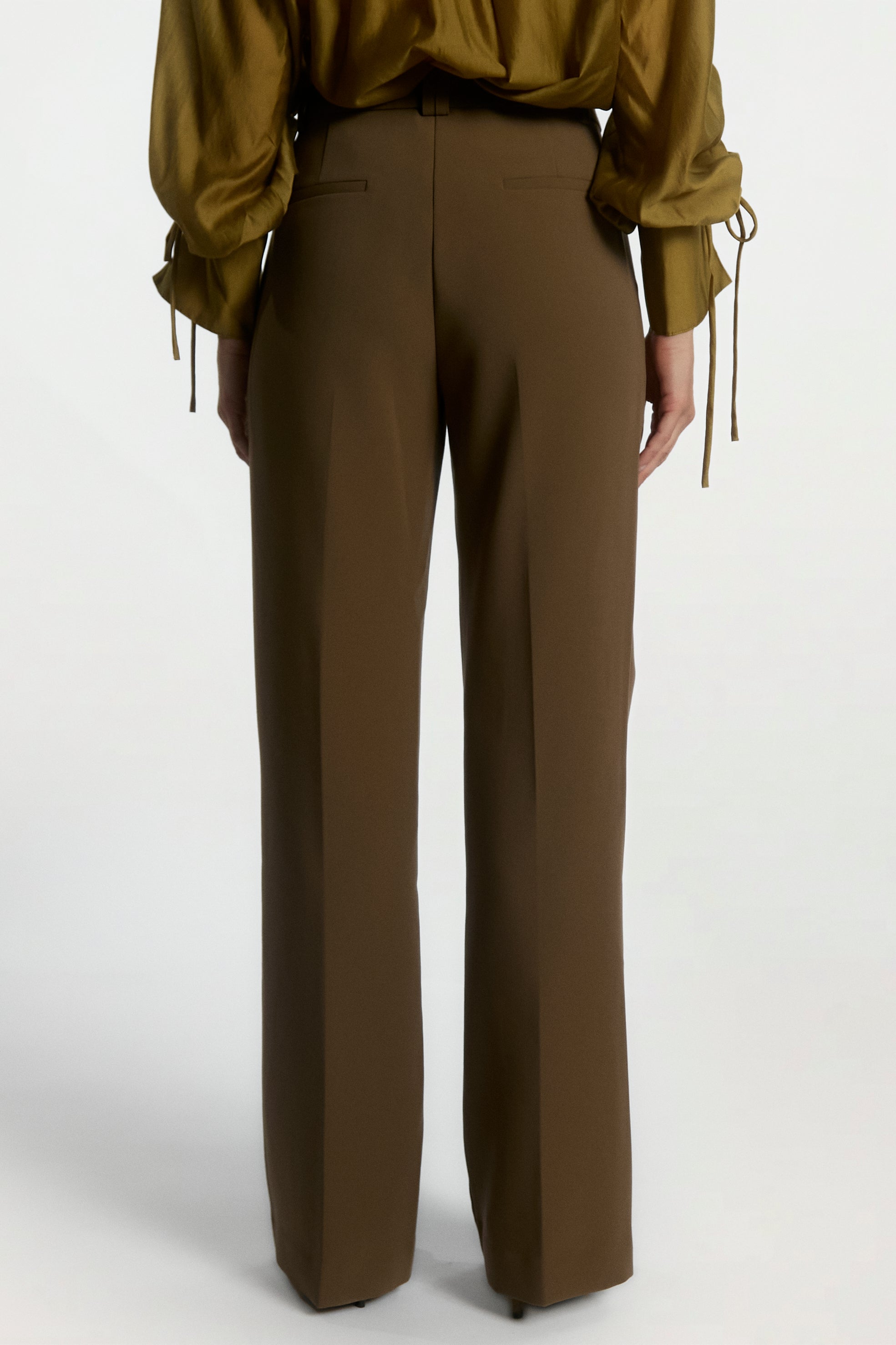 Aaiko Chantalle pantaloni verdi gamba larga