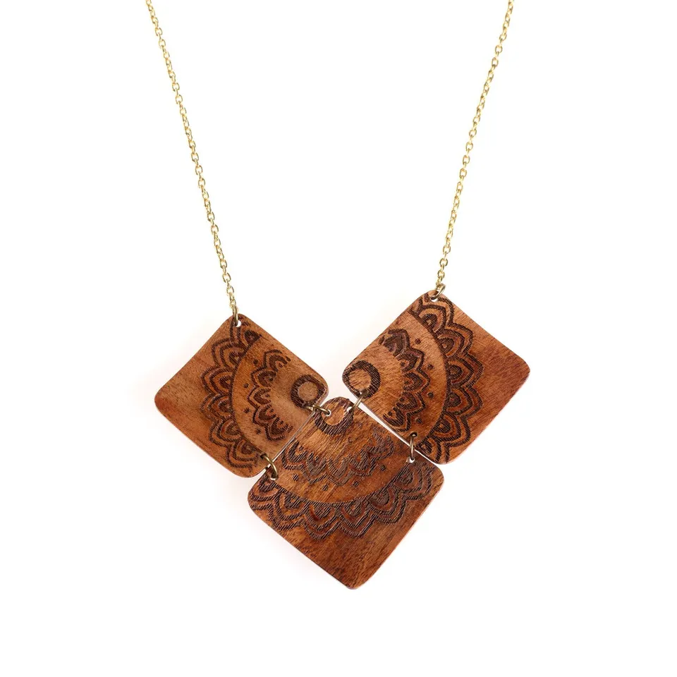 On Earth Radici collana legno 60 cm naturale