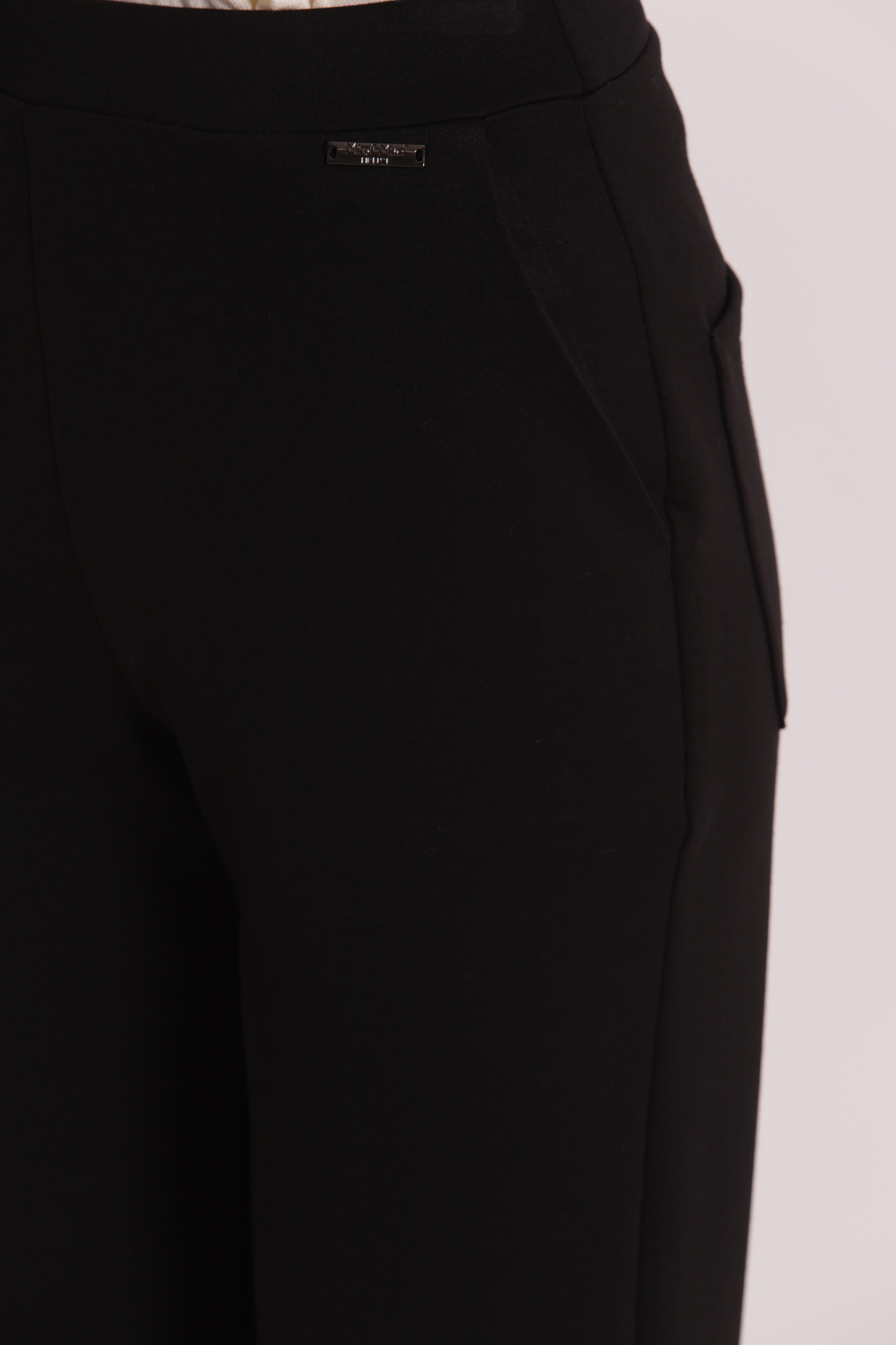 Mimi Mua Pantalone Jogger Neoprene pantalone nero