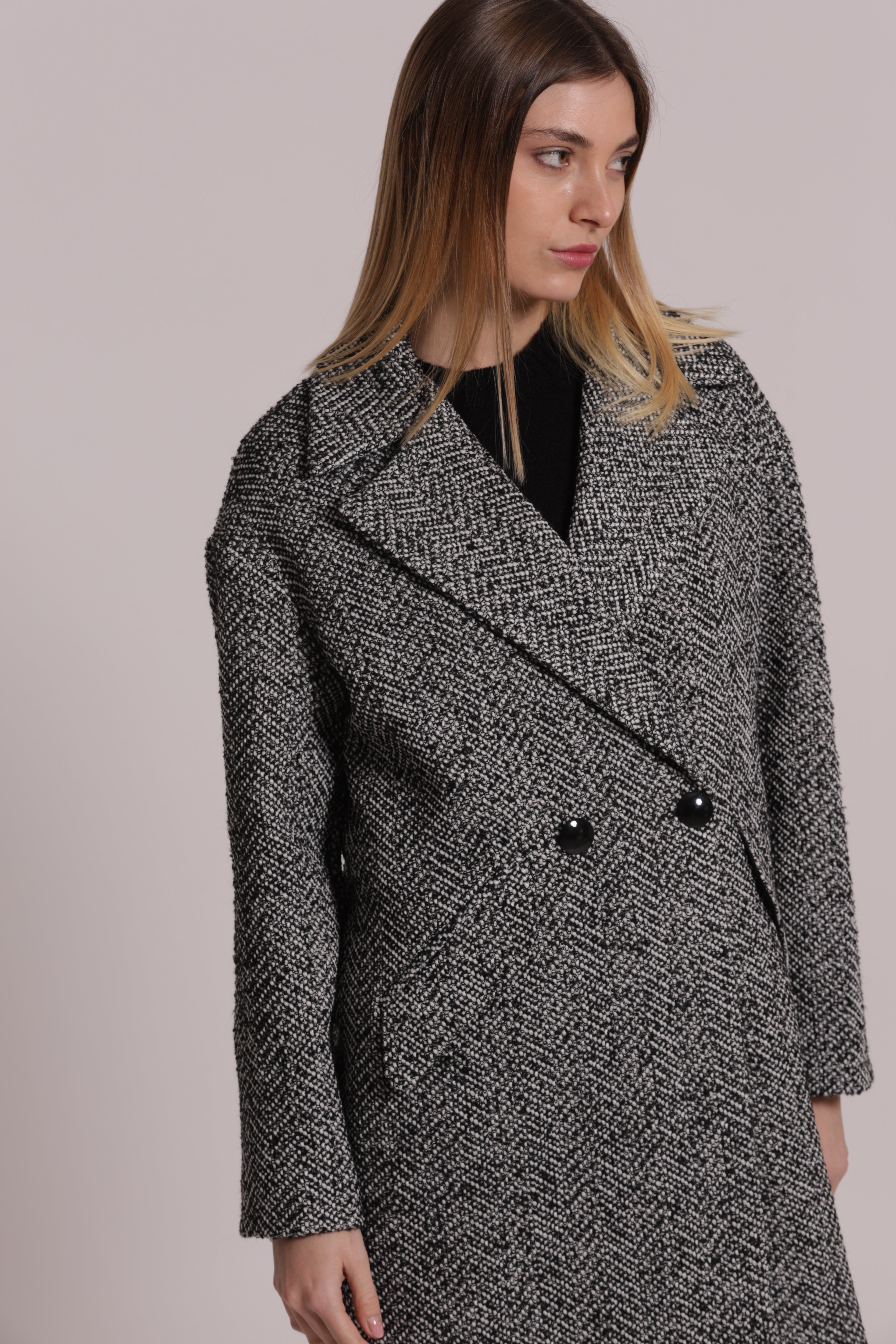 Mimi Mua Over Cappotto Spigato Nero/Bianco