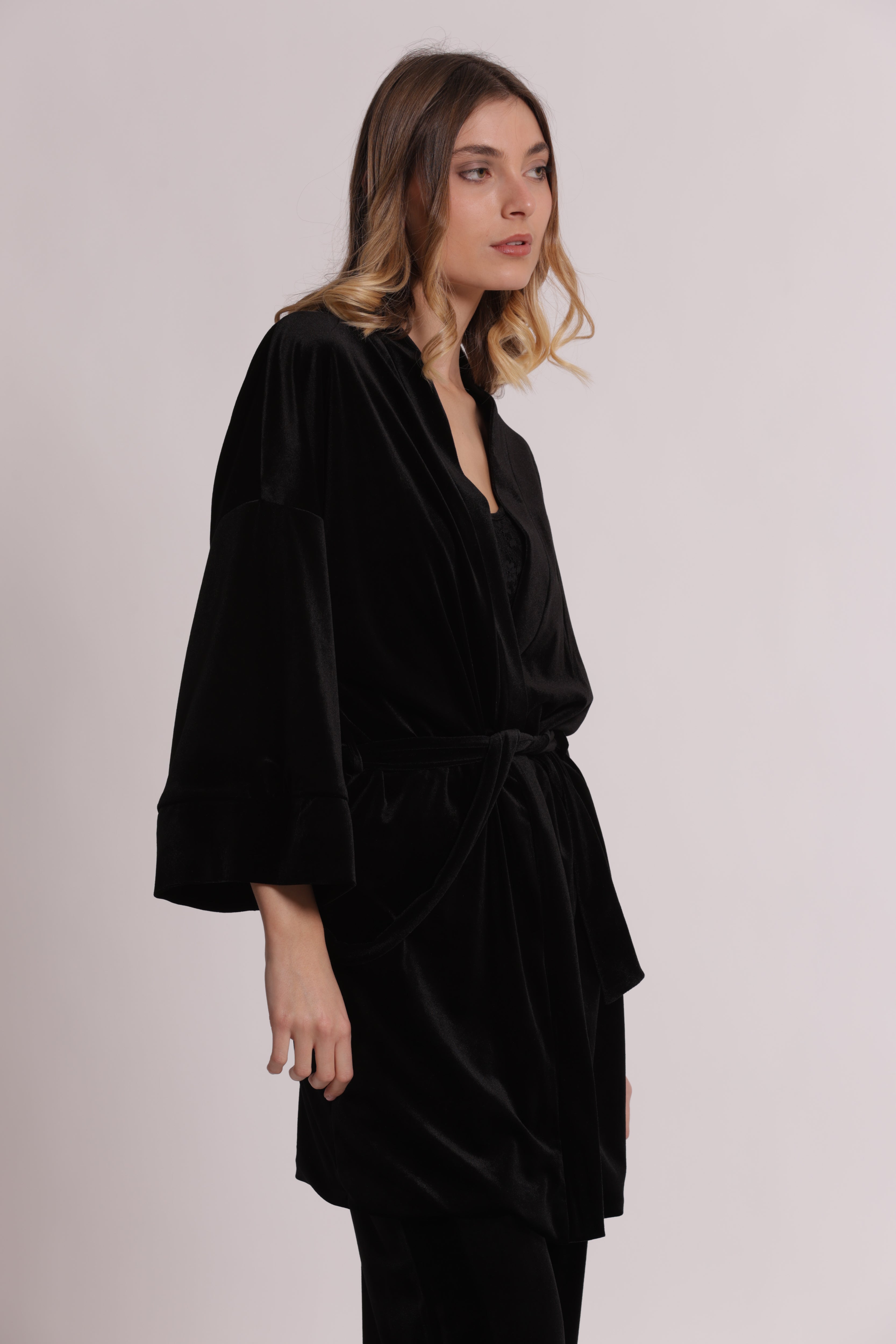Mimi Mua kimono velluto giacca nero morbido